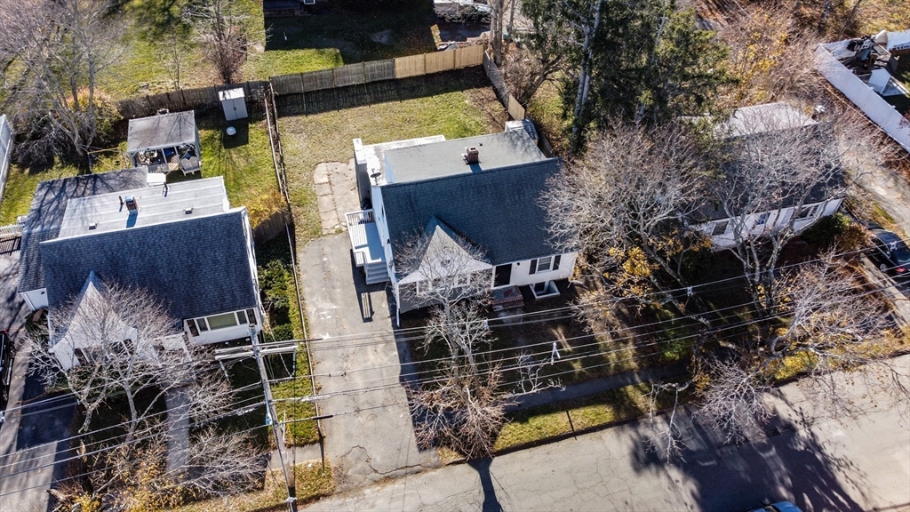 Peabody, Massachusetts, 01960, United States, 4 Bedrooms Bedrooms, ,3 BathroomsBathrooms,Residential,For Sale,1995158