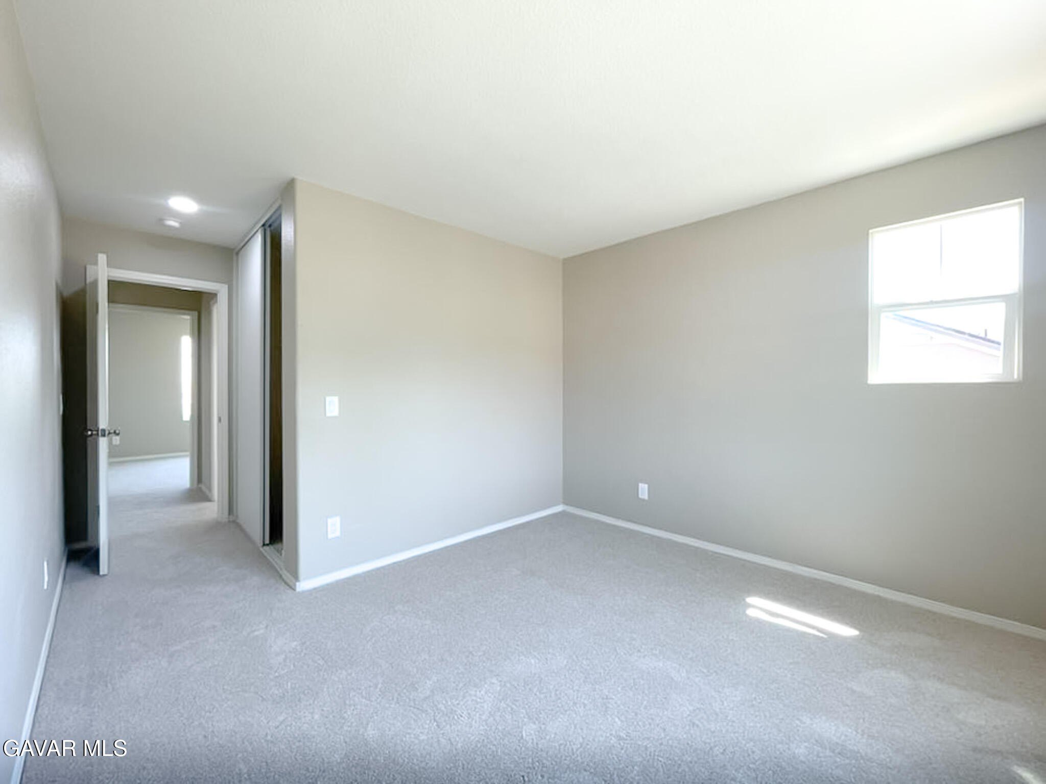 Palmdale, California, 93551, United States, 5 Bedrooms Bedrooms, ,3 BathroomsBathrooms,Residential,For Sale,1976435