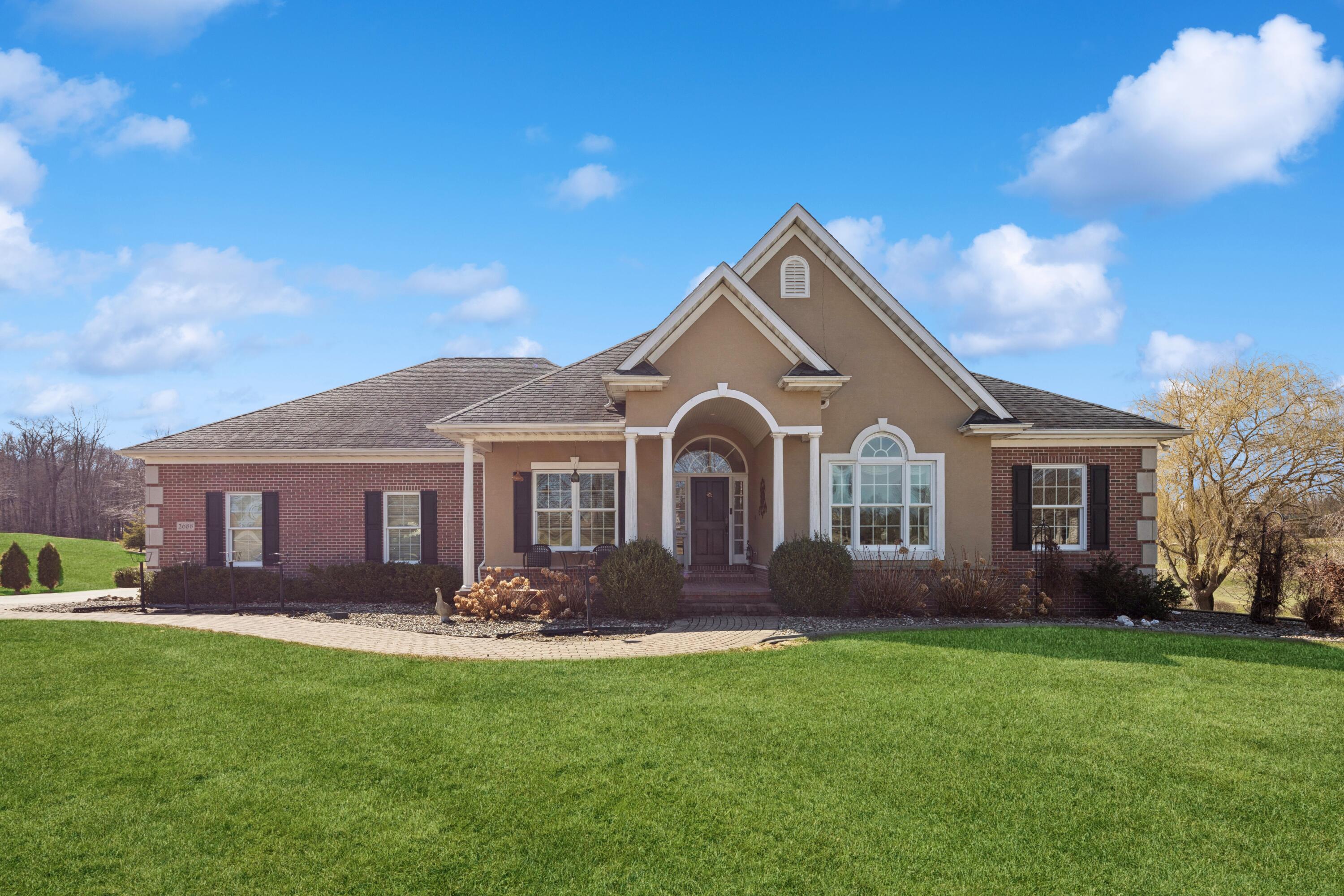 La Porte, Indiana, 46350, United States, 3 Bedrooms Bedrooms, ,3 BathroomsBathrooms,Residential,For Sale,1947117