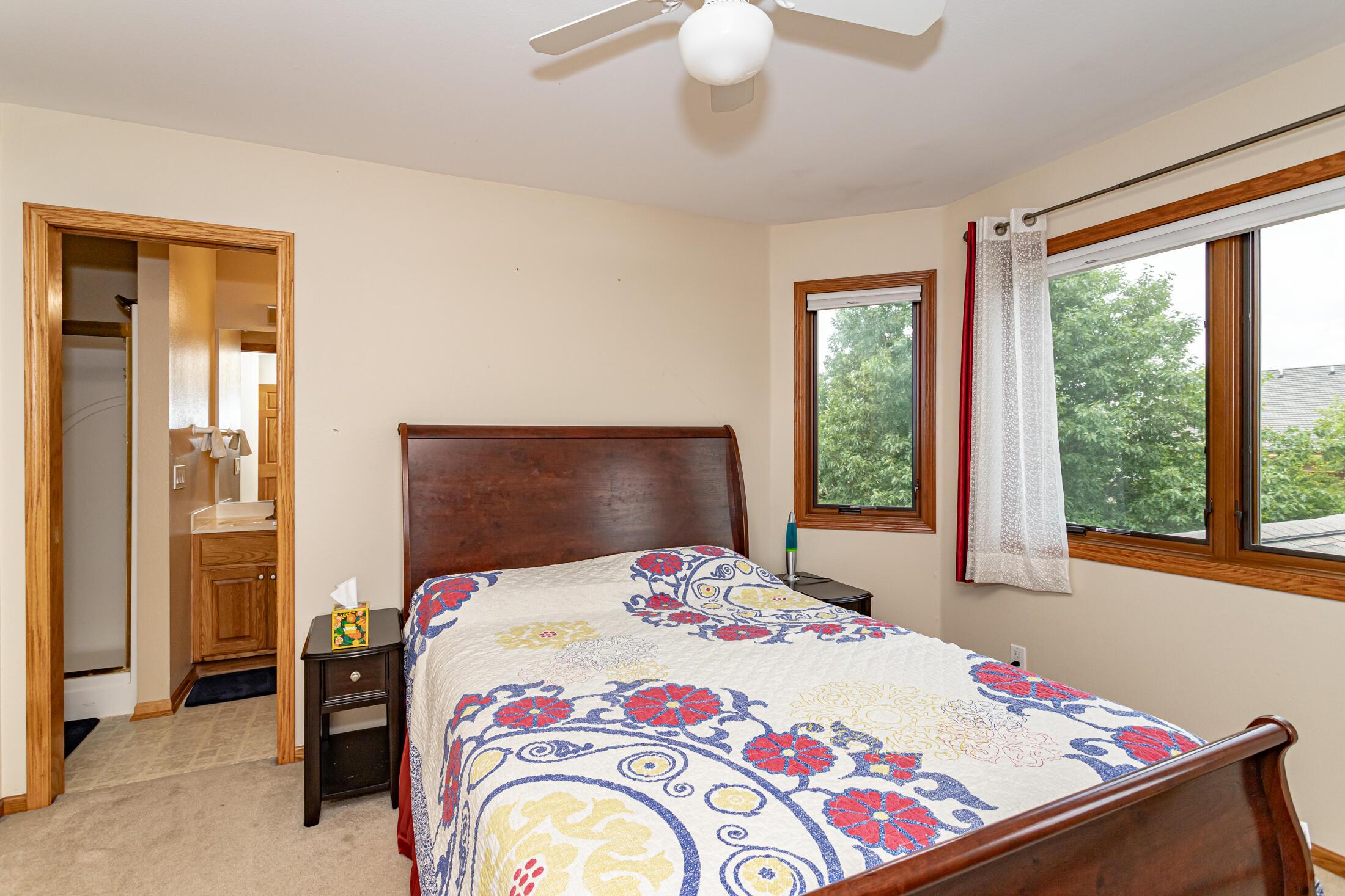 Ames, Iowa, 50014, United States, 5 Bedrooms Bedrooms, ,5 BathroomsBathrooms,Residential,For Sale,1935039