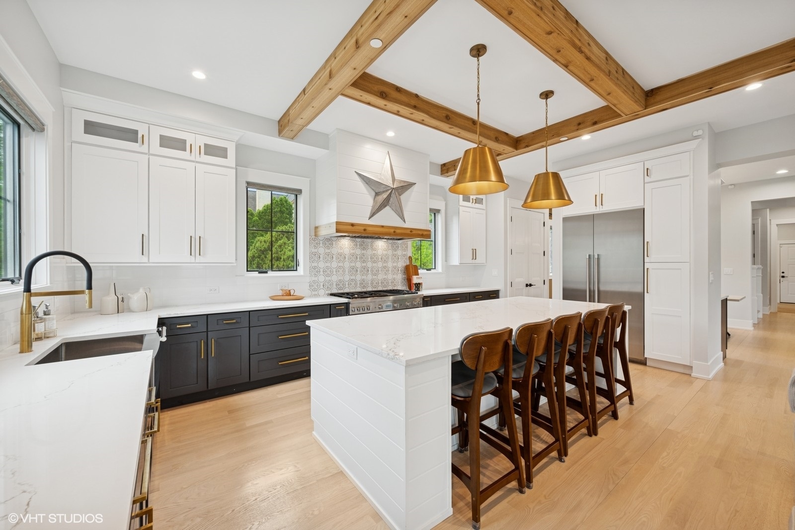 Northbrook, Illinois, 60062, United States, 5 Bedrooms Bedrooms, ,5 BathroomsBathrooms,Residential,For Sale,1827493
