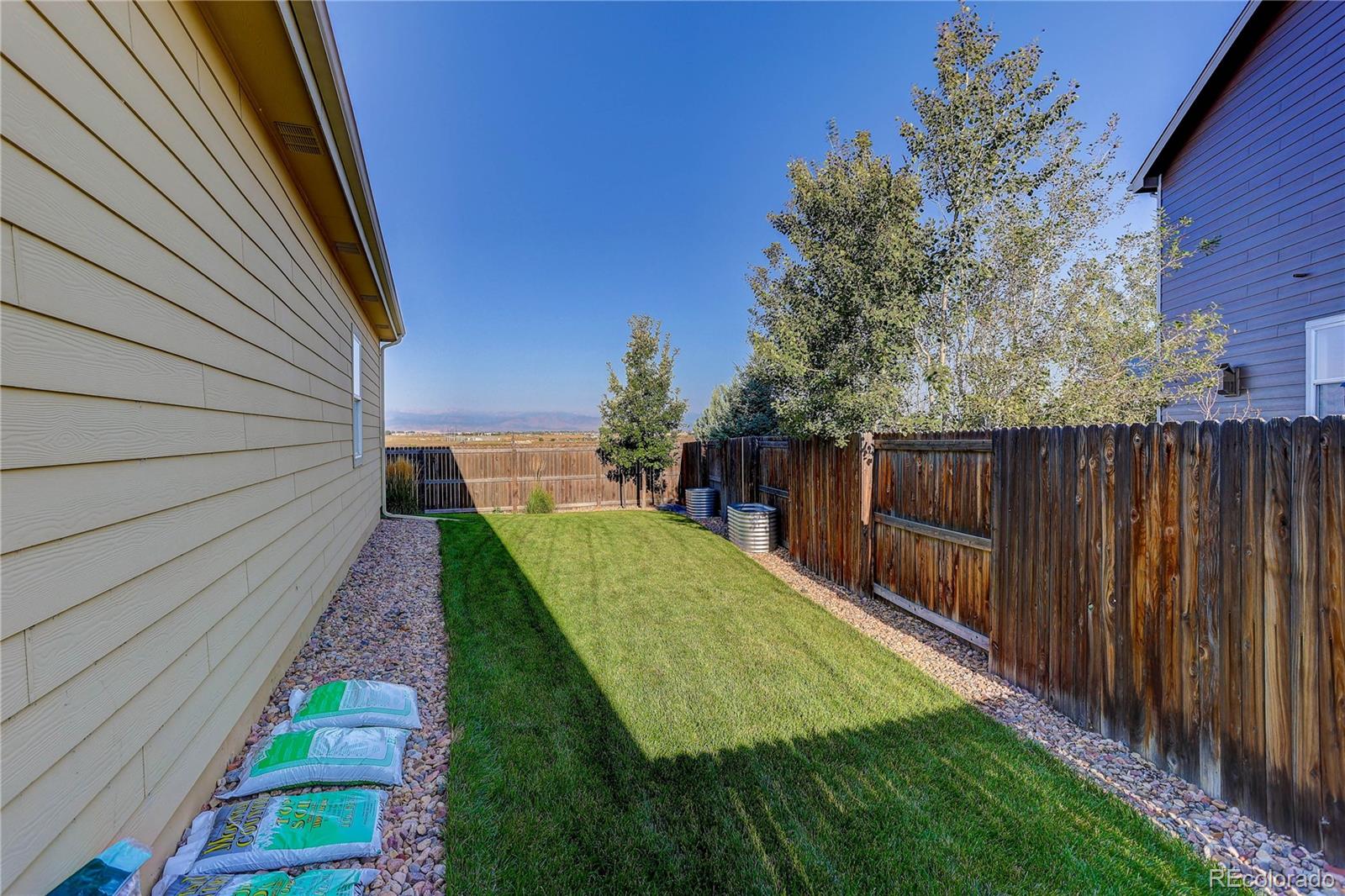 Dacono, Colorado, 80514, United States, 3 Bedrooms Bedrooms, ,2 BathroomsBathrooms,Residential,For Sale,1939654