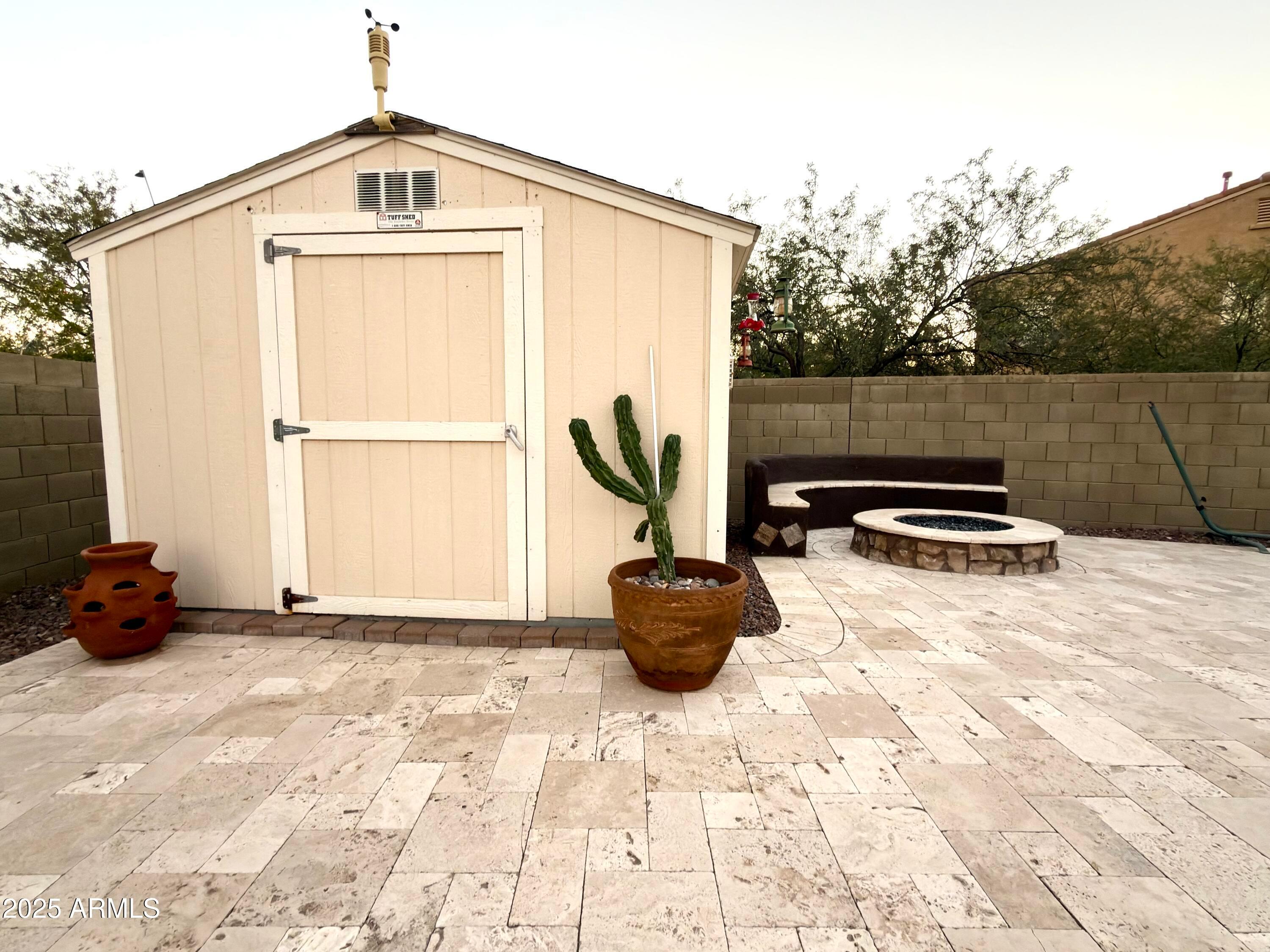 New River, Arizona, 85087, United States, 4 Bedrooms Bedrooms, ,2 BathroomsBathrooms,Residential,For Sale,1979585