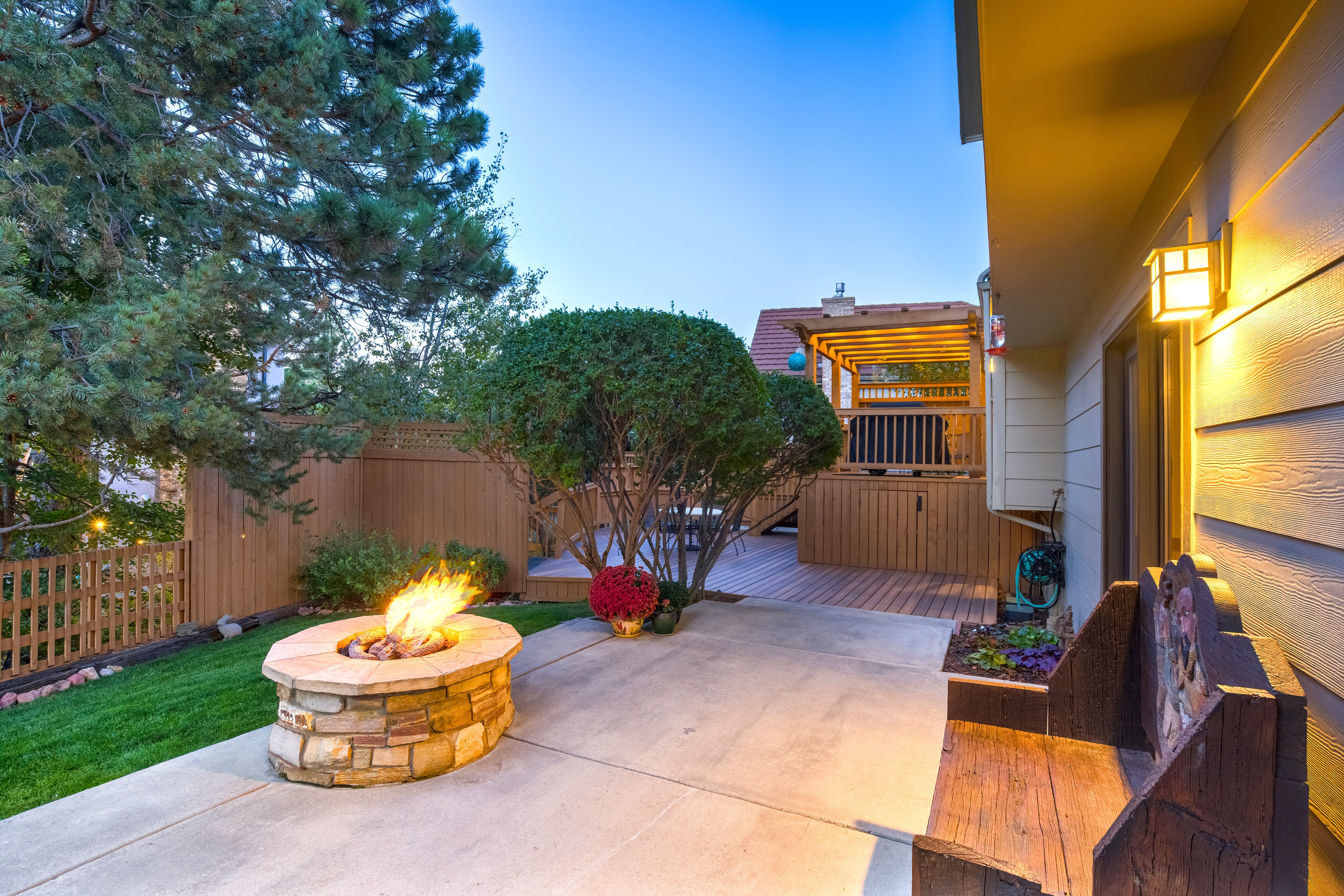  Impeccably Maintained Craftsman Retreat on a Quiet Cul-de-Sac - 物件實景