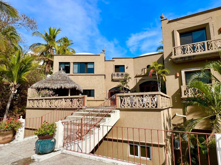 curso esmeralda, Manzanillo, Colima, 28867, Mexico, 4 Bedrooms Bedrooms, ,4 BathroomsBathrooms,Residential,For Sale,curso esmeralda,1541723