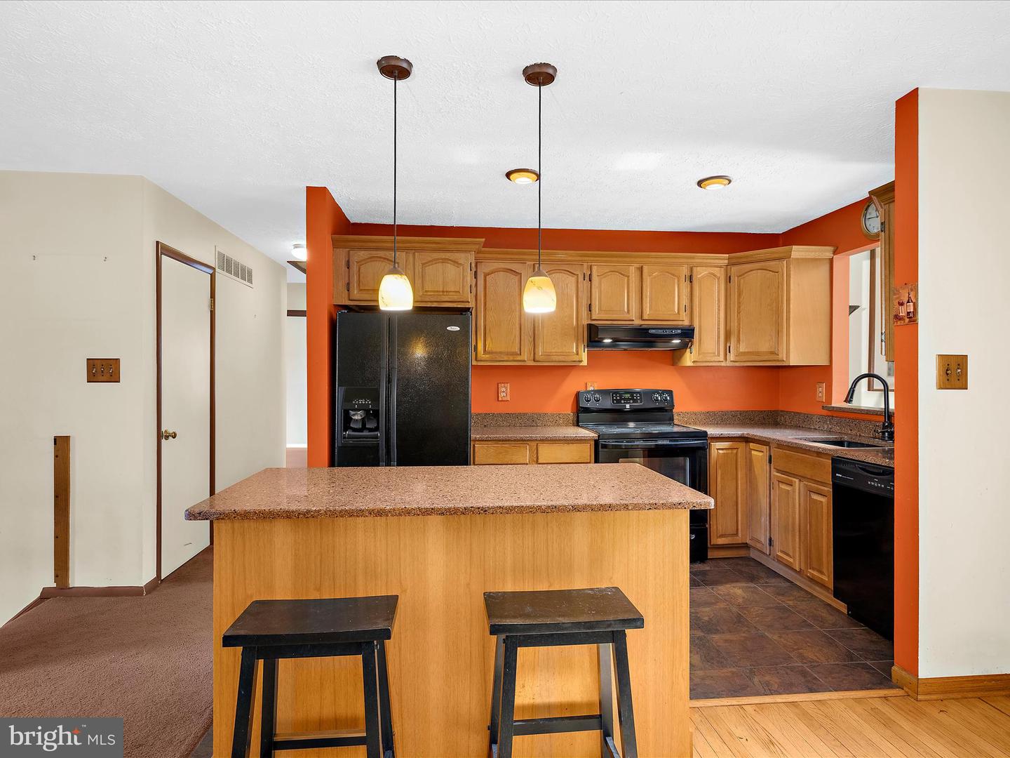 Arnold, Maryland, 21012, United States, 5 Bedrooms Bedrooms, ,3 BathroomsBathrooms,Residential,For Sale,1972658