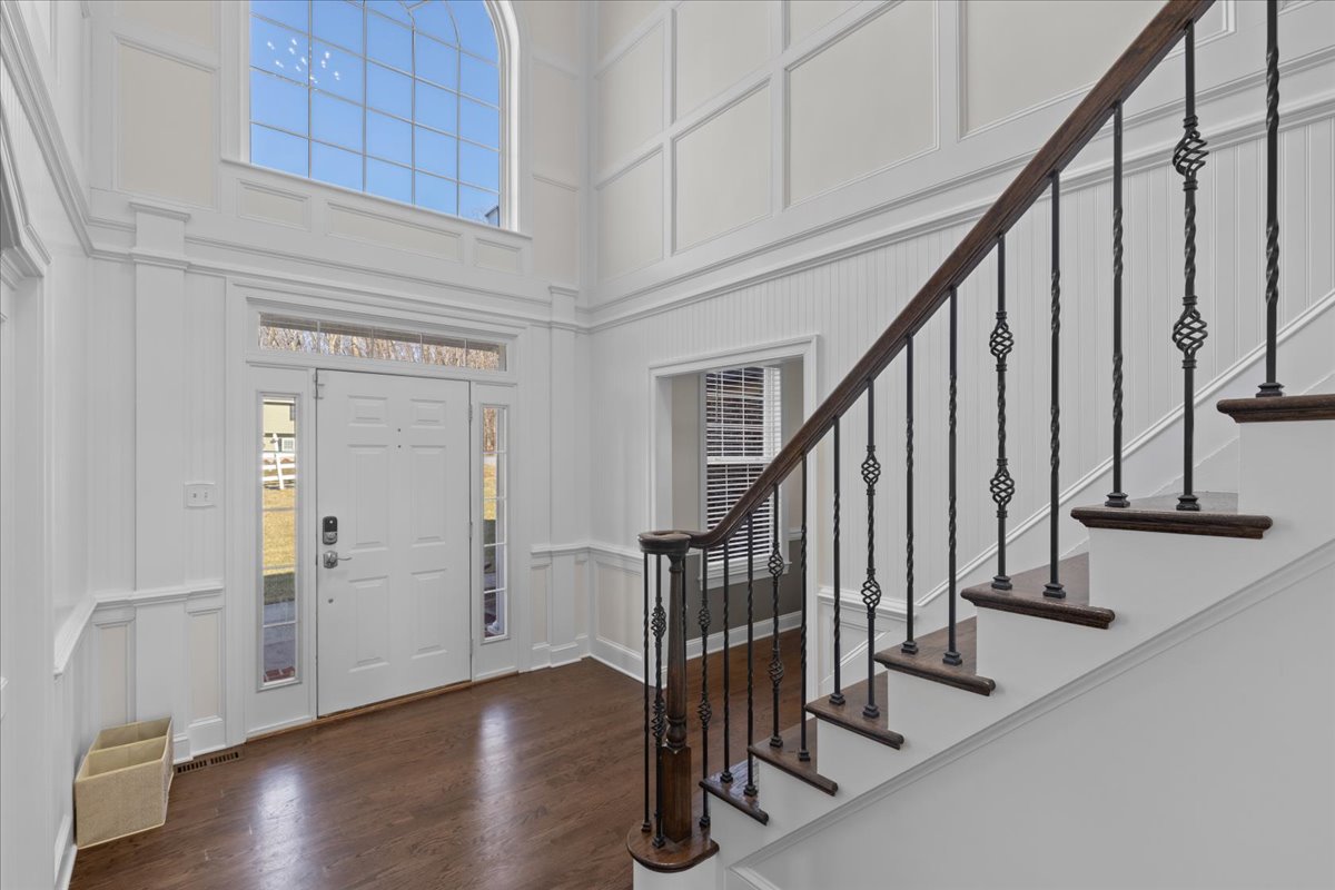 New Windsor, Maryland, 21776, United States, 5 Bedrooms Bedrooms, ,5 BathroomsBathrooms,Residential,For Sale,1943659
