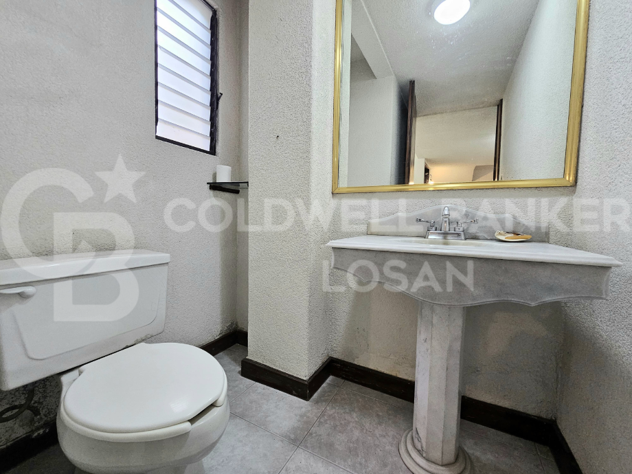 Tlalnepantla de Baz, Estado de méxico, 54054, Mexico, 3 Bedrooms Bedrooms, ,3 BathroomsBathrooms,Residential,For Sale,1807312