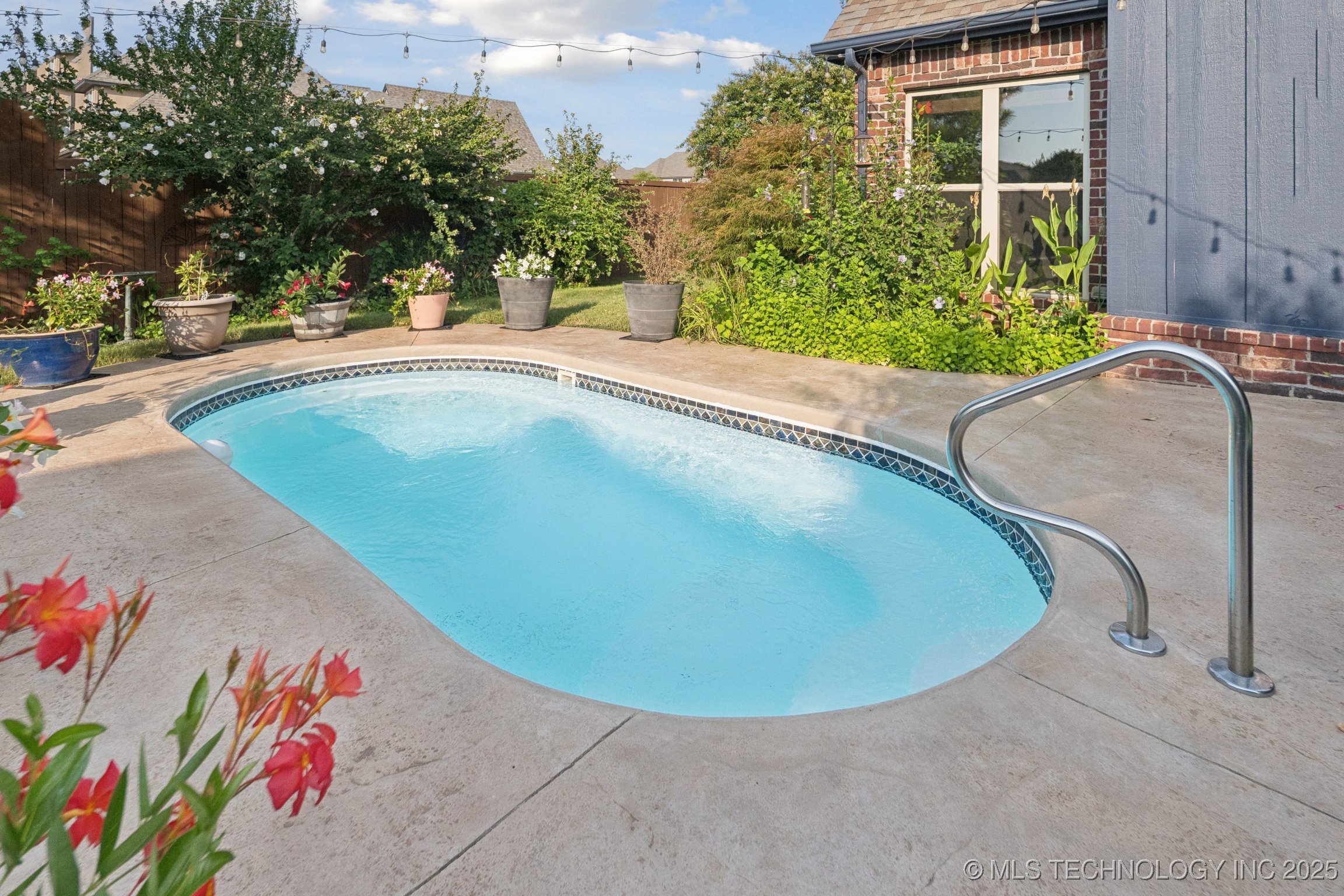 Bixby, Oklahoma, 74008, United States, 4 Bedrooms Bedrooms, ,4 BathroomsBathrooms,Residential,For Sale,1911638