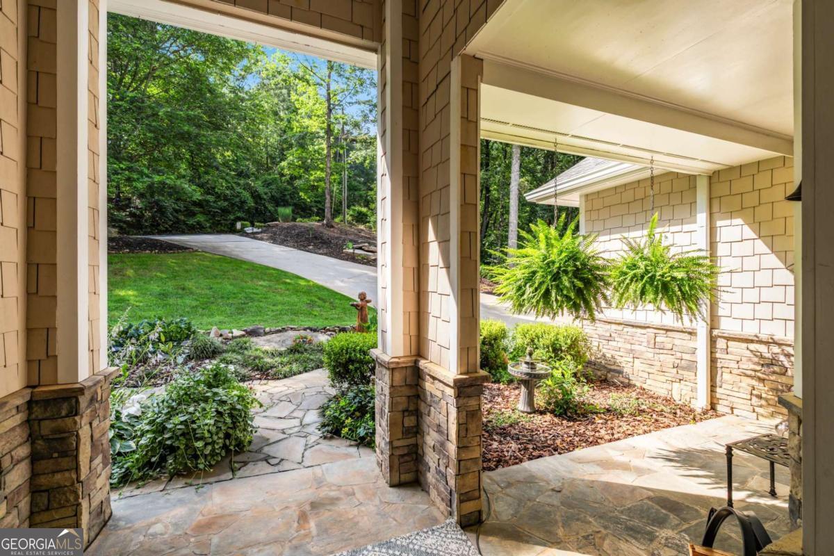 Dawsonville, Georgia, 30534, United States, 4 Bedrooms Bedrooms, ,4 BathroomsBathrooms,Residential,For Sale,1989669