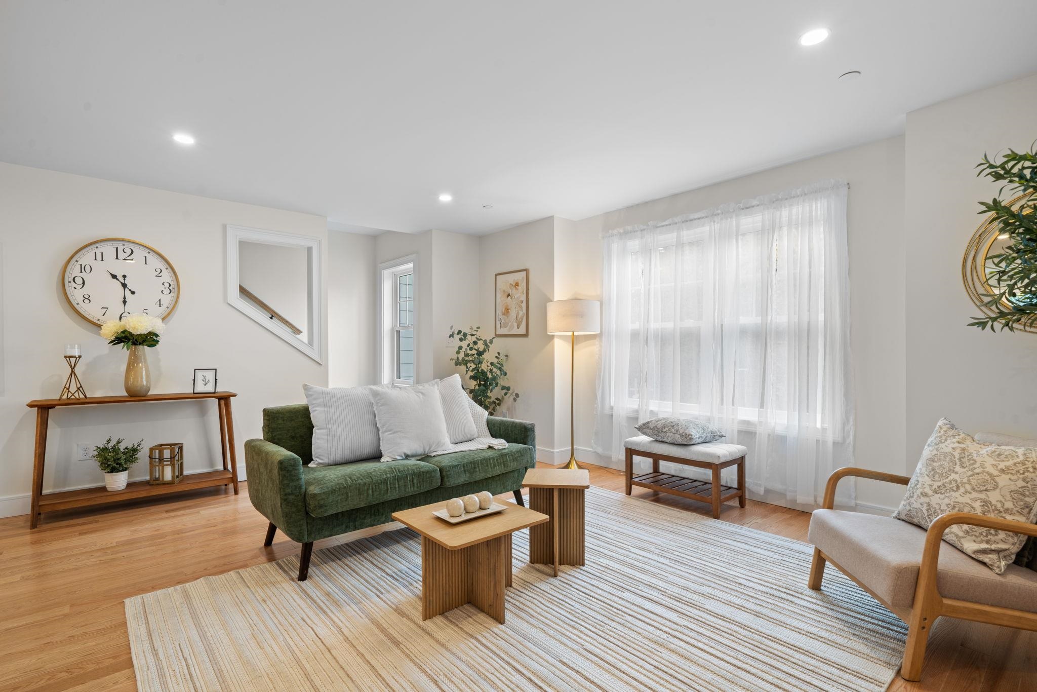 Londonderry, New Hampshire, 03053, United States, ,Residential,For Sale,1989120