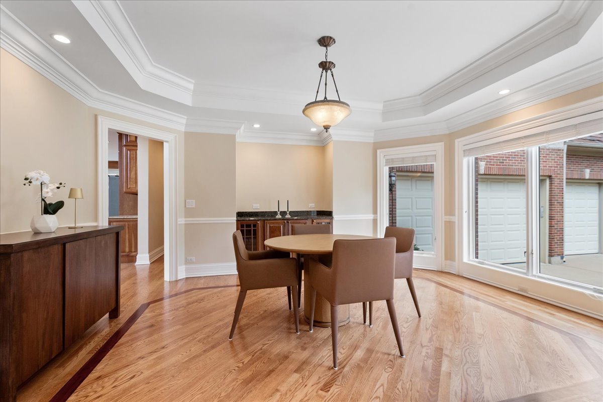 Vernon Hills, Illinois, 60061, United States, 4 Bedrooms Bedrooms, ,4 BathroomsBathrooms,Residential,For Sale,1940393