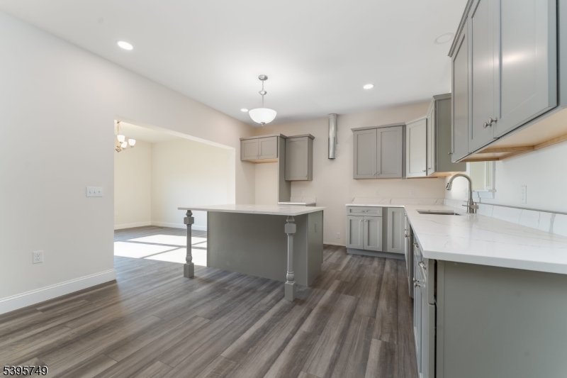 Washington Boro, New Jersey, 07882, United States, 4 Bedrooms Bedrooms, ,3 BathroomsBathrooms,Residential,For Sale,1987811