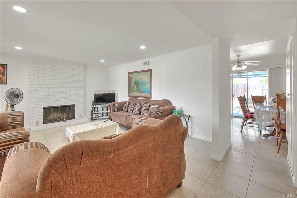 Chino, California, 91710, United States, 3 Bedrooms Bedrooms, ,2 BathroomsBathrooms,Residential,For Sale,1919660