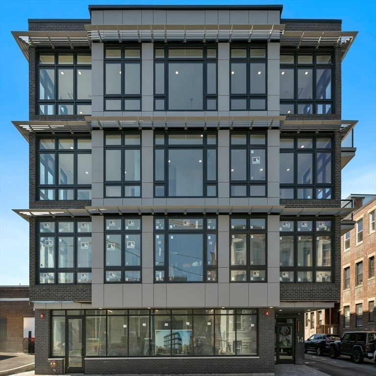 Brookline, Massachusetts, 02446, United States, 3 Bedrooms Bedrooms, ,4 BathroomsBathrooms,Residential,For Sale,1750126