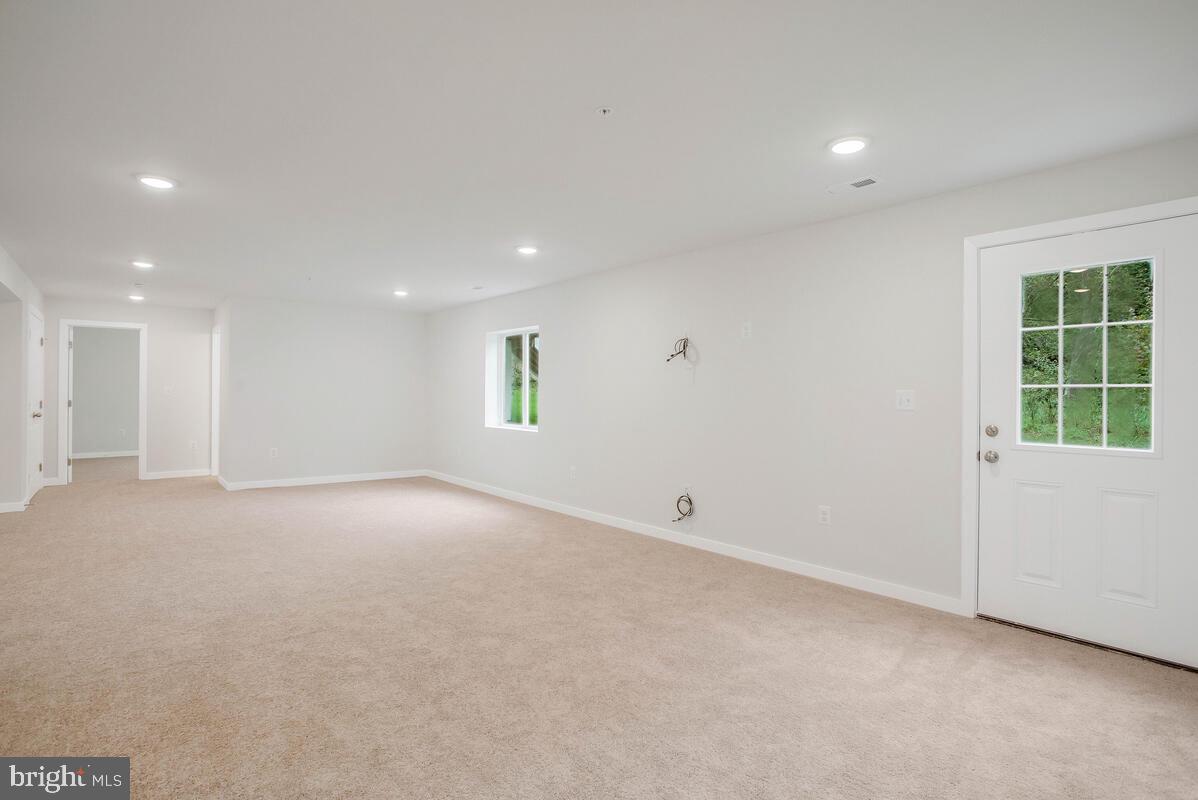 Huntingtown, Maryland, 20639, United States, 4 Bedrooms Bedrooms, ,3 BathroomsBathrooms,Residential,For Sale,1874732