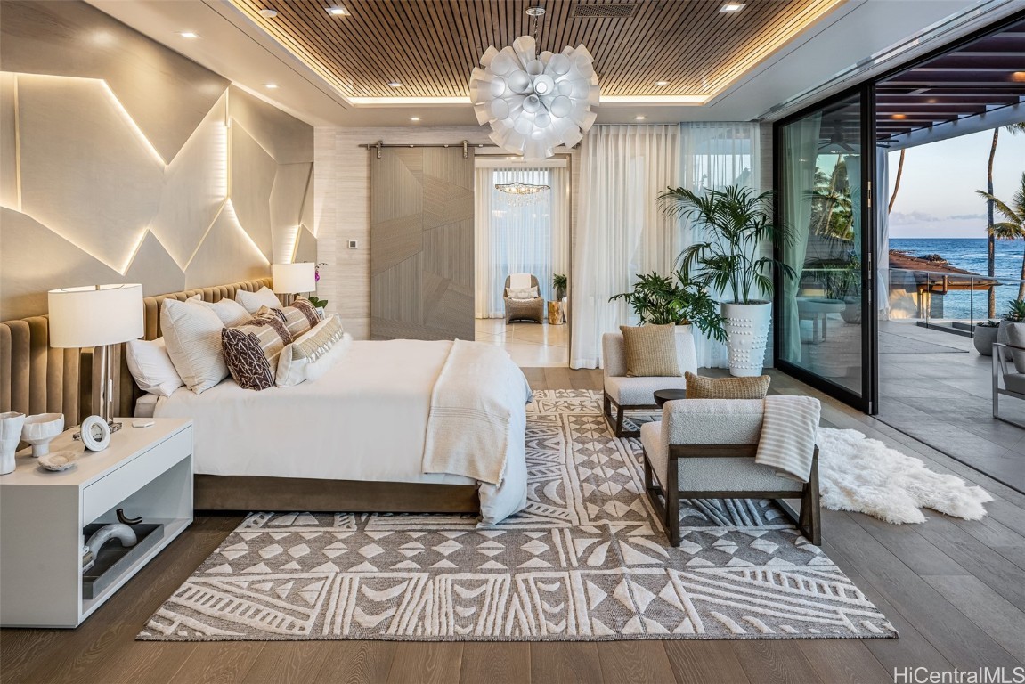 Honolulu, Hawaii, 96816, United States, 5 Bedrooms Bedrooms, ,8 BathroomsBathrooms,Residential,For Sale,1705009