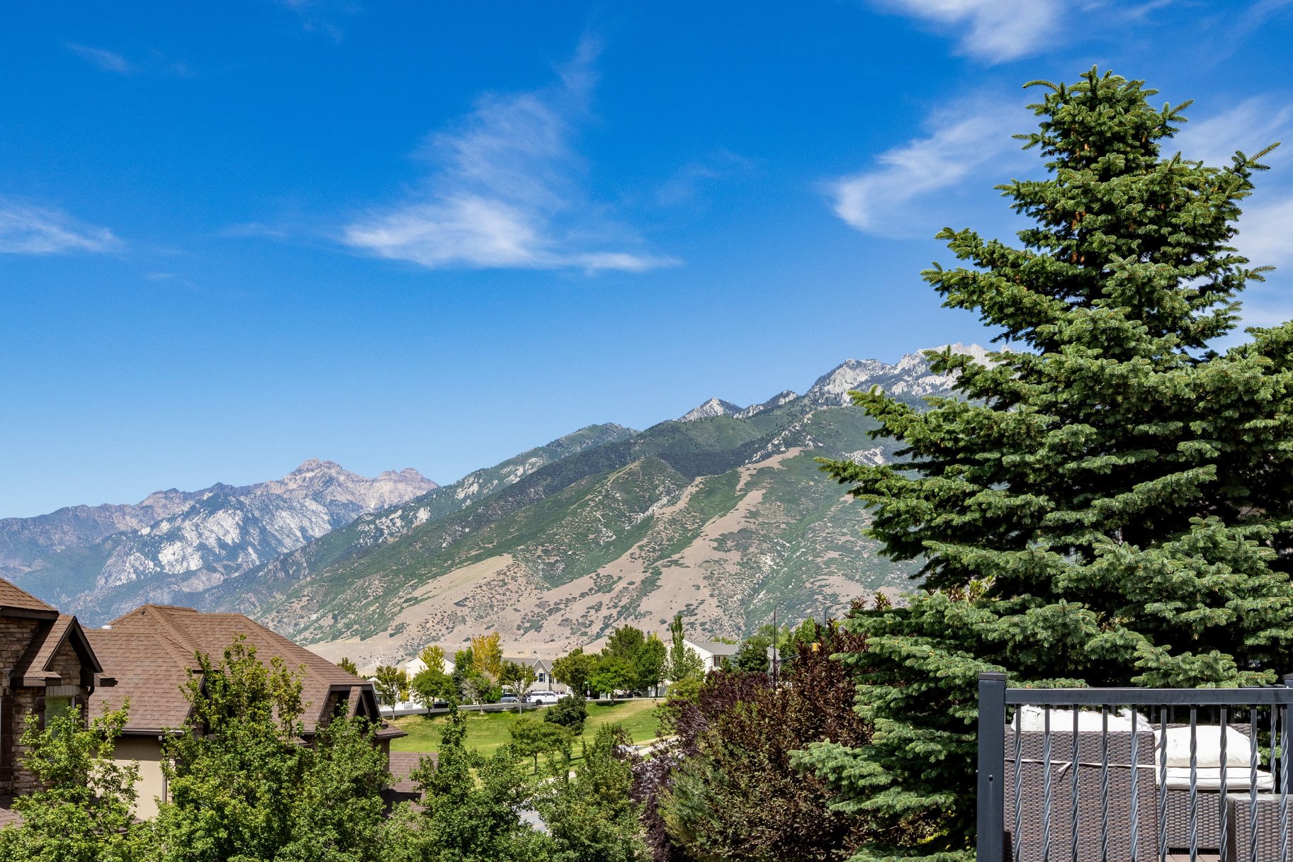  Wasatch Front Views, Walkout Basement & Low-Maintenance Luxury - 物件實景