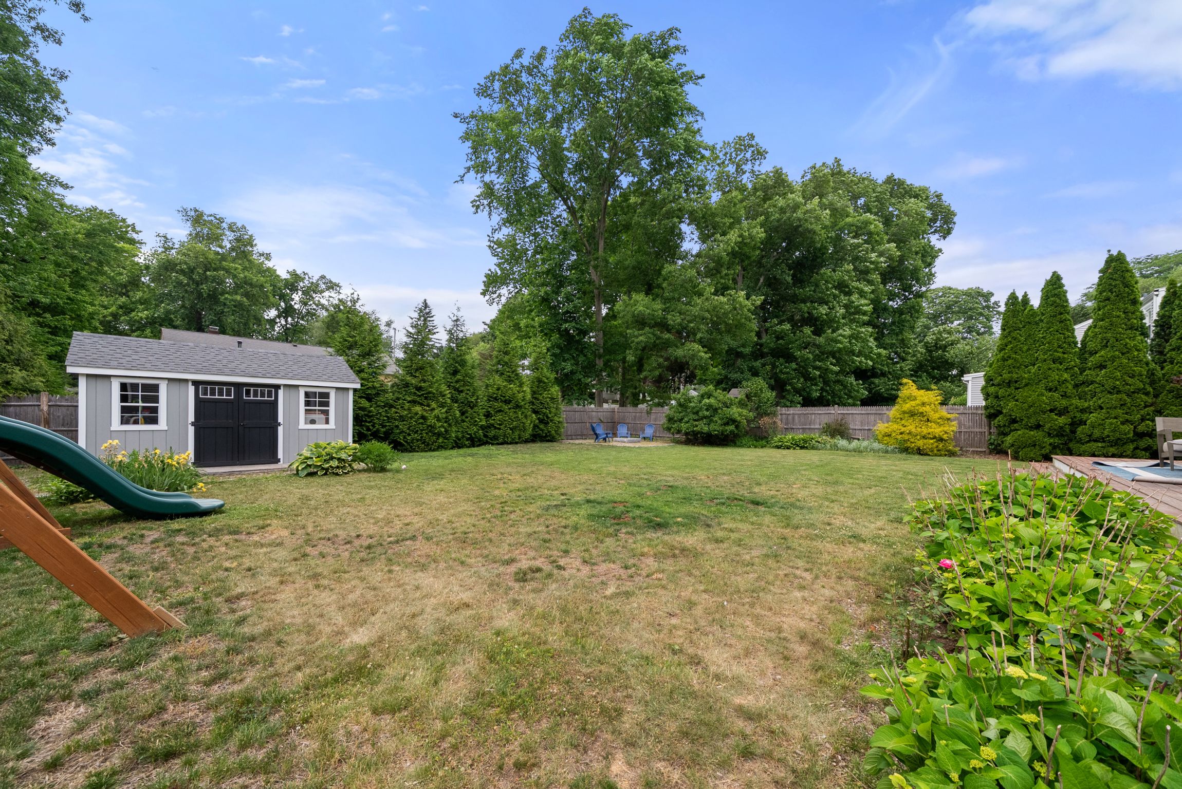  169 Pond St, Cohasset, MA, 02025 - 物件實景