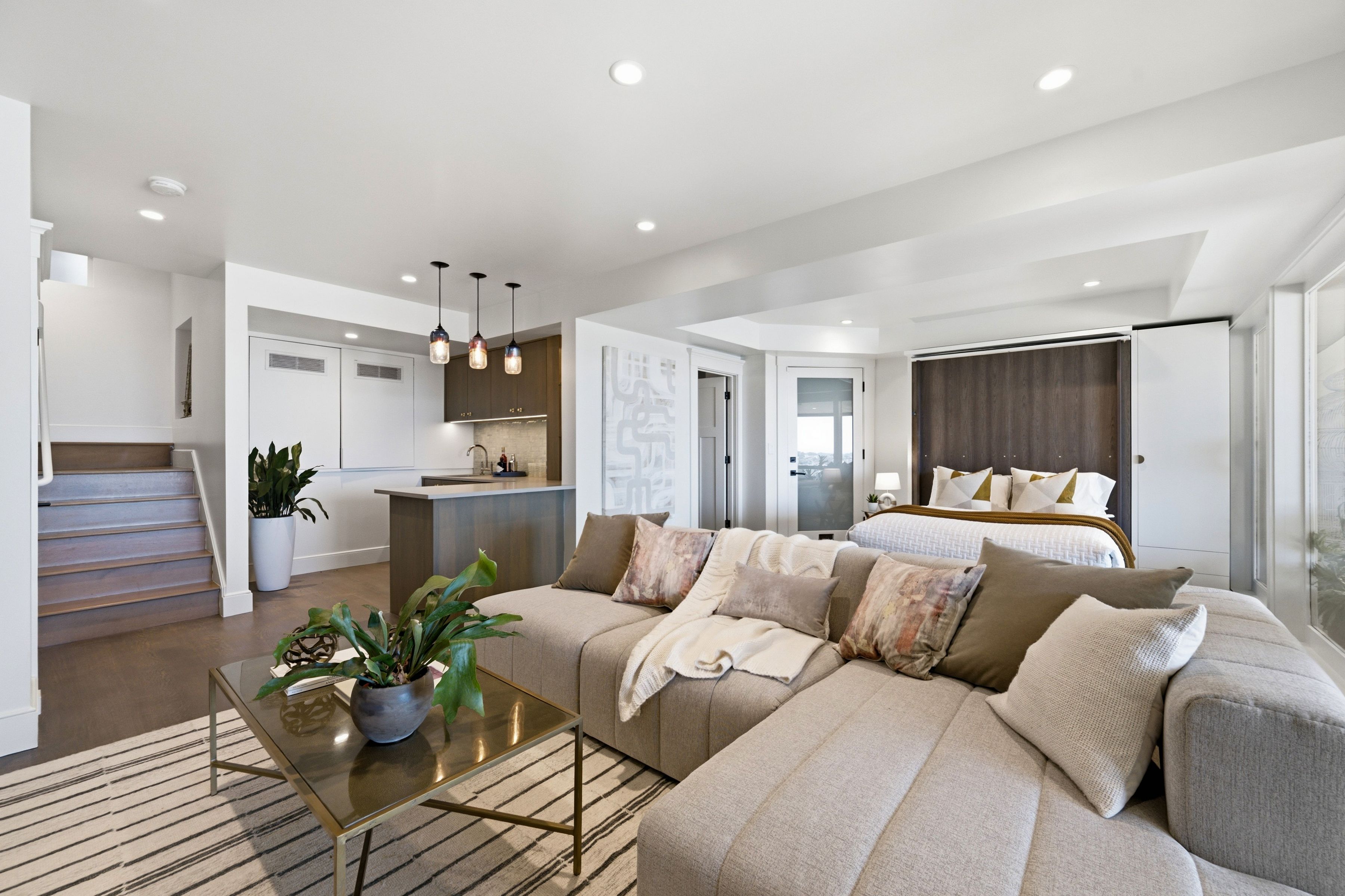  Craftsman Jewel With Sweeping Views - 物件實景