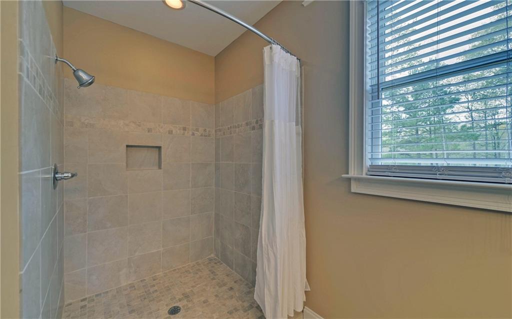 Suwanee, Georgia, 30024, United States, 7 Bedrooms Bedrooms, ,10 BathroomsBathrooms,Residential,For Sale,1766348