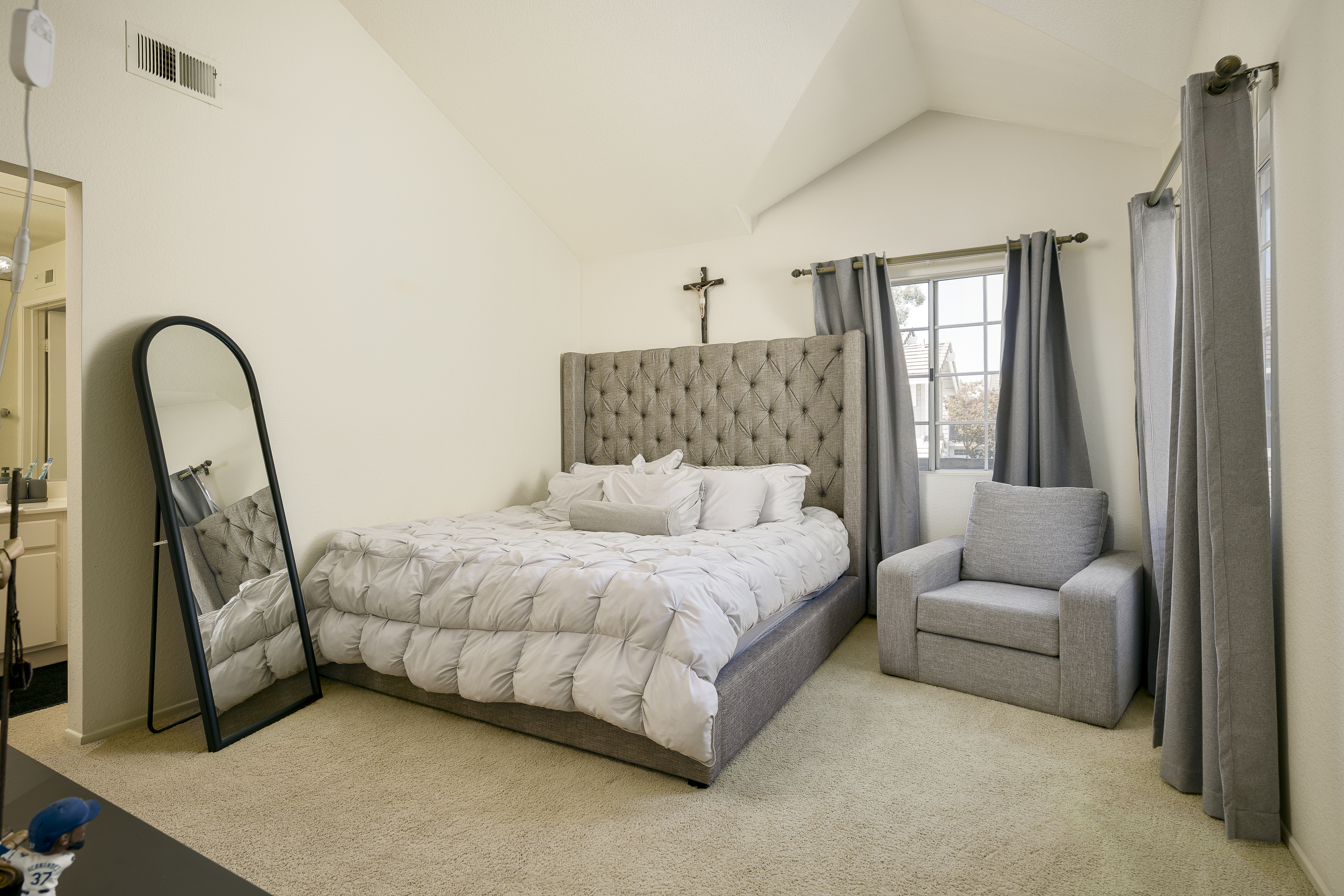  13576 Eucalyptus Street, Tustin, CA 92782 - 物件實景