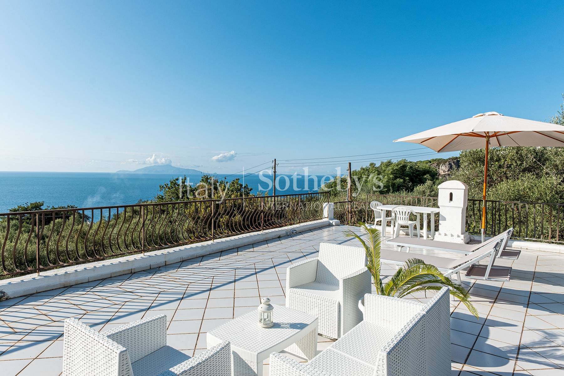  Charming villa with olive grove and swimming pool overlooking the sea - 物件實景