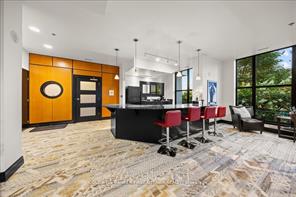 Ottawa, Ontario, K2A 1R8, CA, 2 Bedrooms Bedrooms, ,2 BathroomsBathrooms,Residential,For Sale,1989135