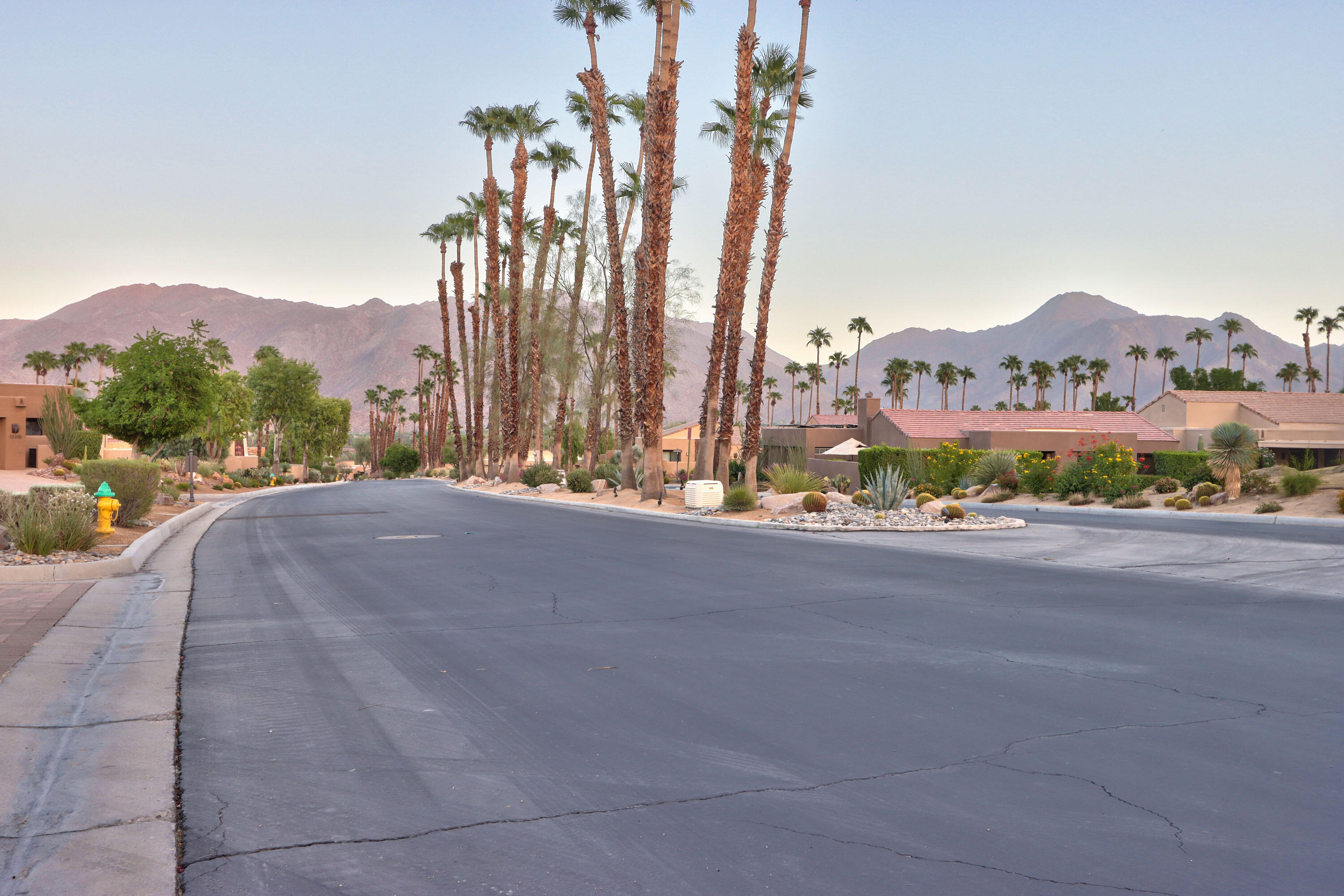 Palm Desert, California, 92260, United States, 2 Bedrooms Bedrooms, ,2 BathroomsBathrooms,Residential,For Sale,1956023