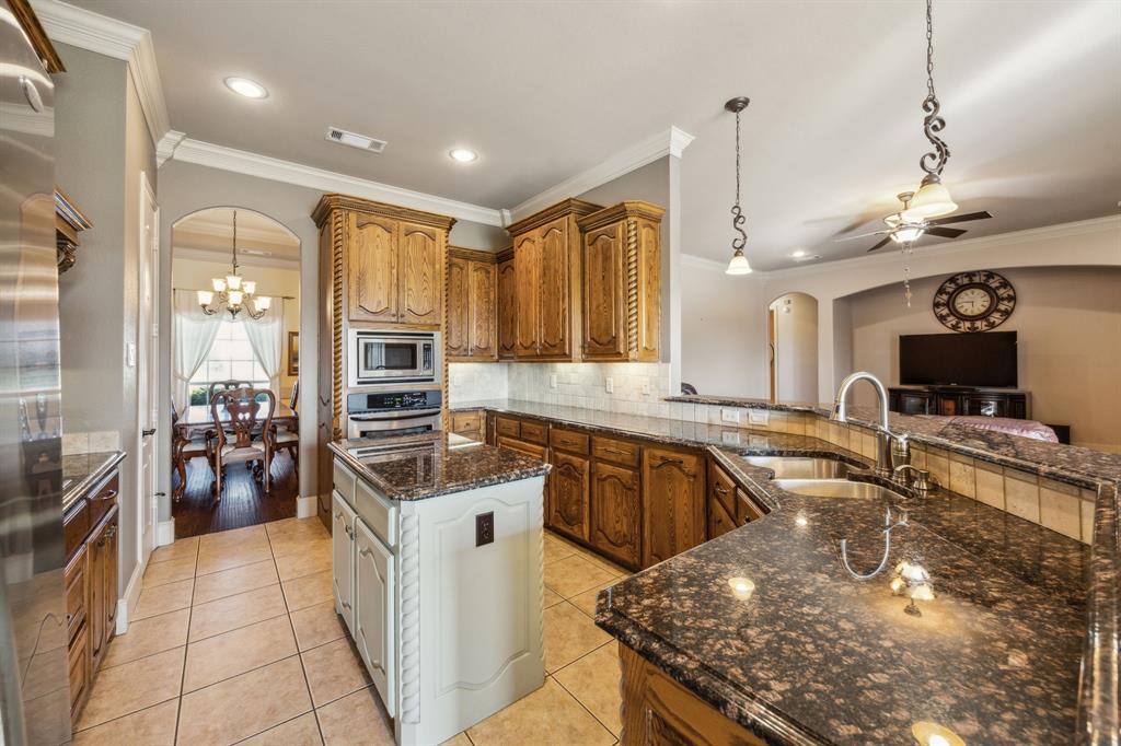 Rockwall, Texas, 75032, United States, 6 Bedrooms Bedrooms, ,5 BathroomsBathrooms,Residential,For Sale,1858115