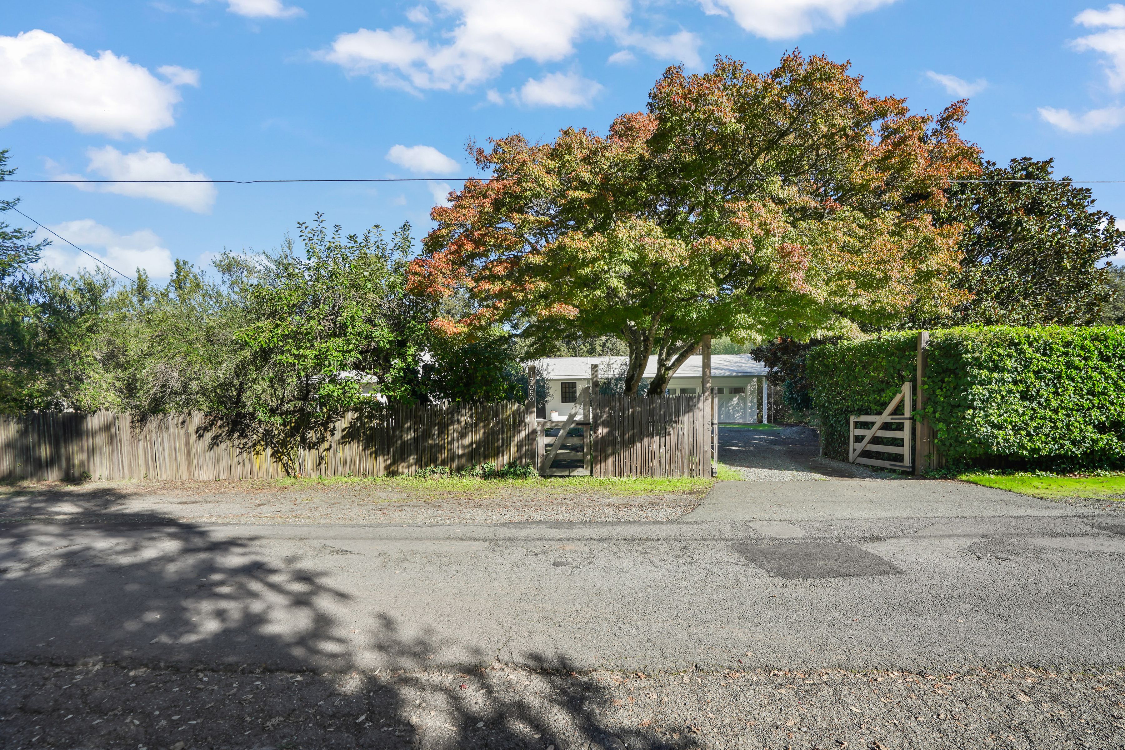  17050 Brookside Road - 物件實景