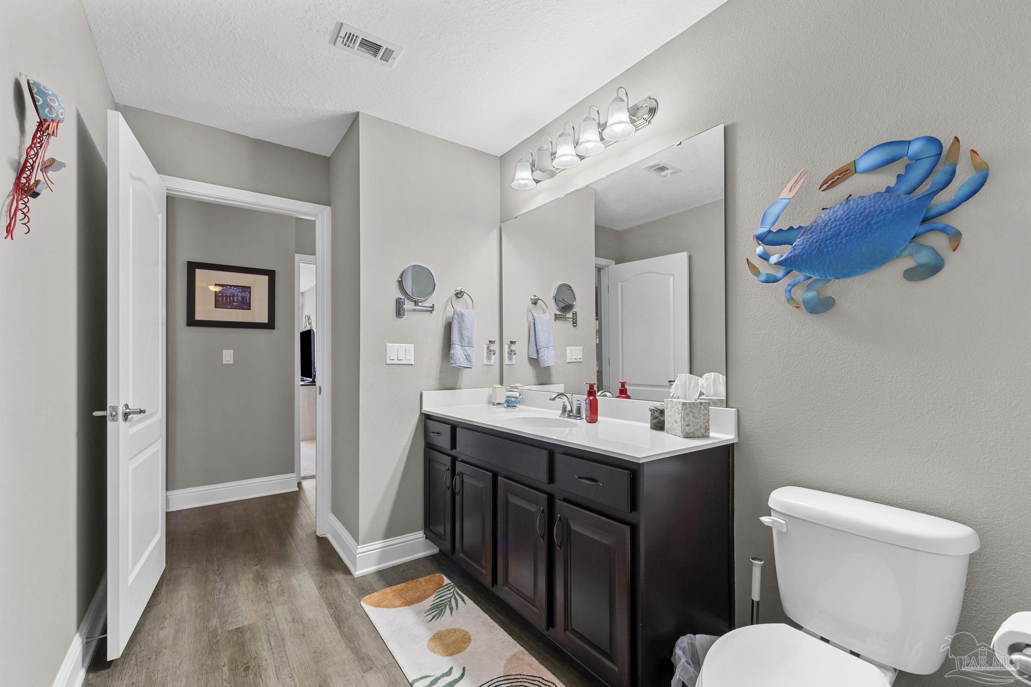 Navarre, Florida, 32566, United States, 4 Bedrooms Bedrooms, ,3 BathroomsBathrooms,Residential,For Sale,1924675