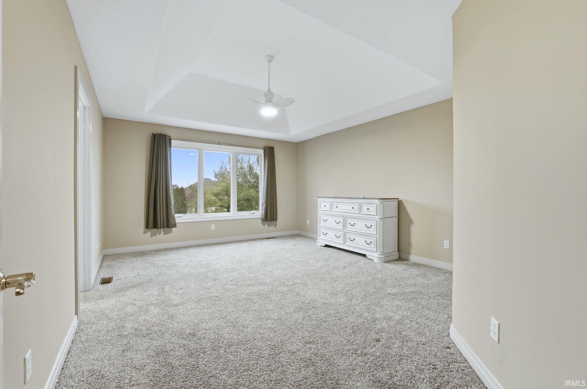 Fort Wayne, Indiana, 46814, United States, 4 Bedrooms Bedrooms, ,4 BathroomsBathrooms,Residential,For Sale,2008557