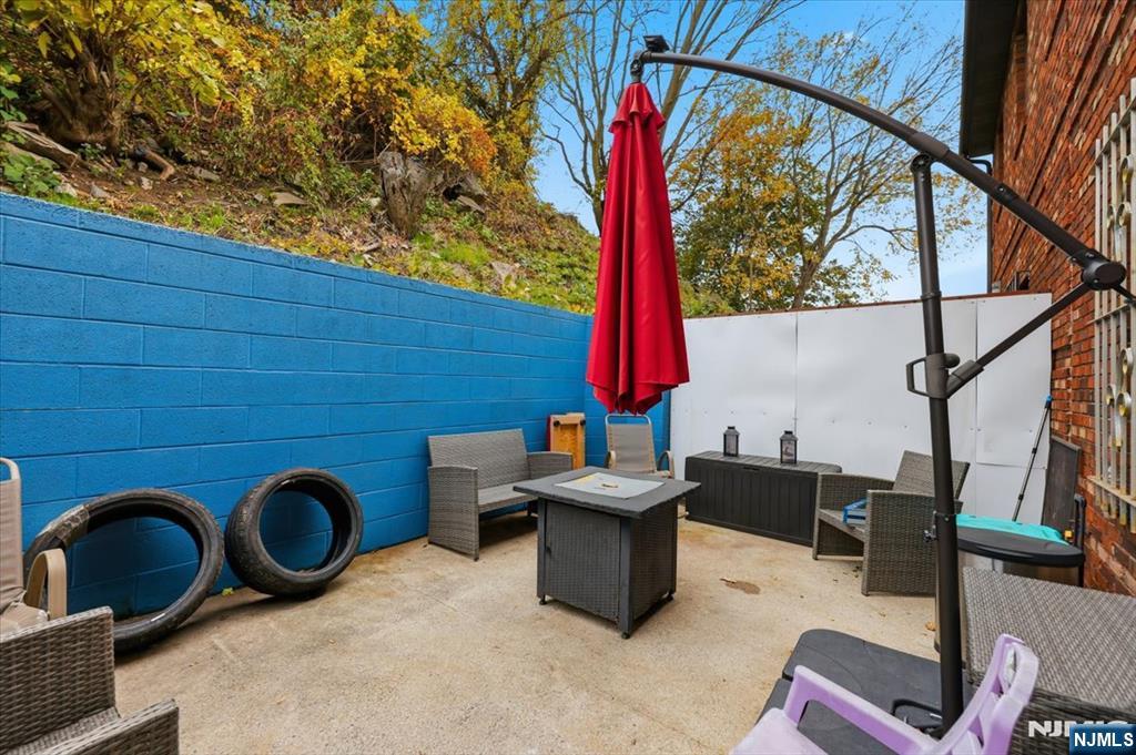 North Bergen, New Jersey, 07047, United States, 3 Bedrooms Bedrooms, ,3 BathroomsBathrooms,Residential,For Sale,1987538