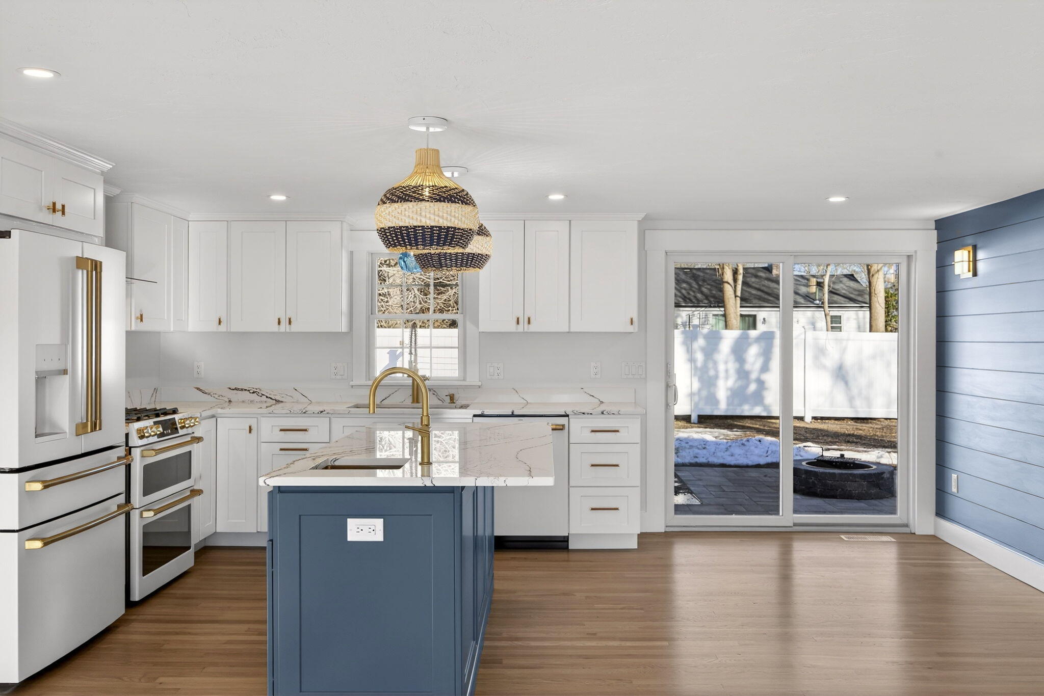  16 Carolyn Lane - 物件實景