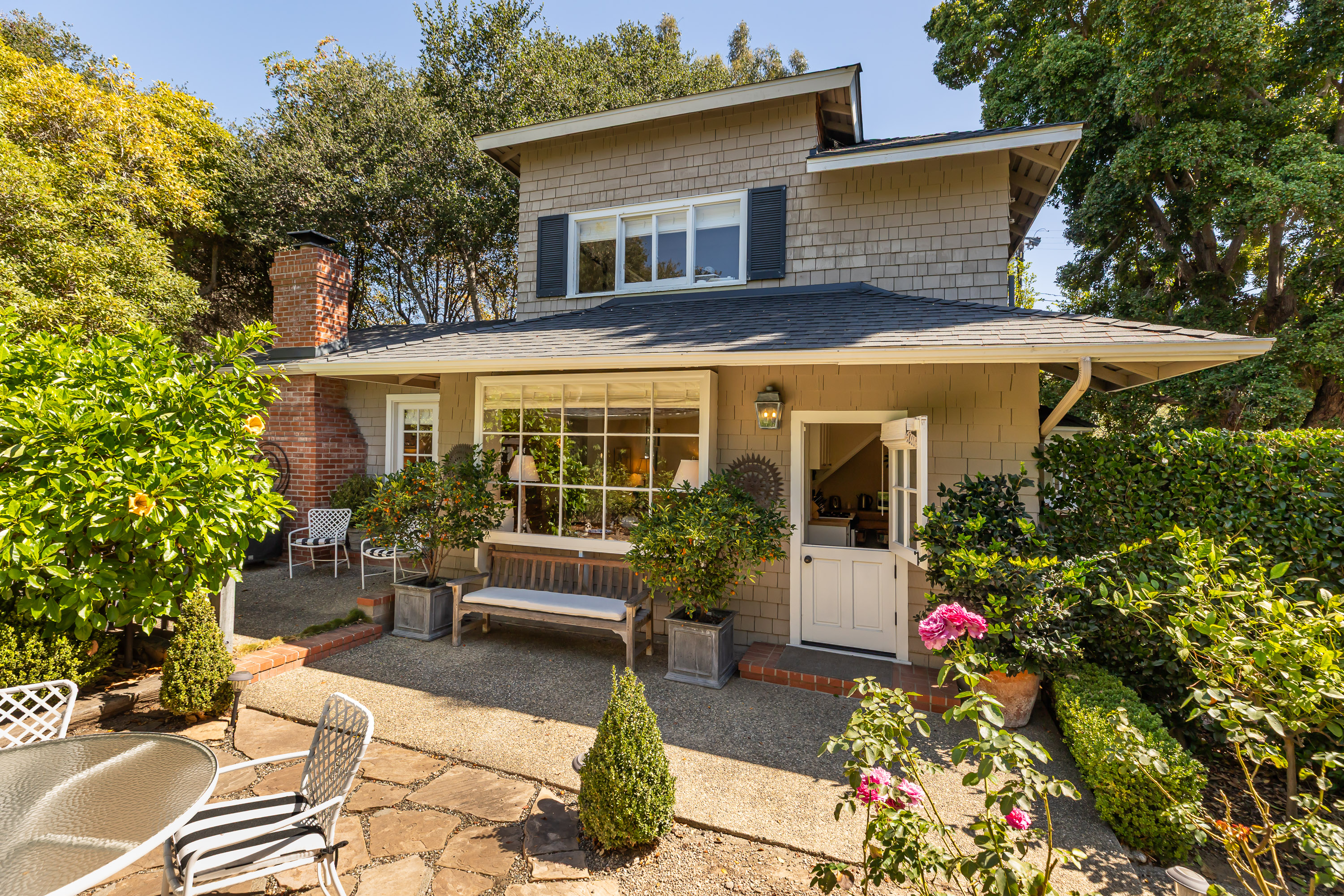  Craftsman-Style Estate - 物件實景