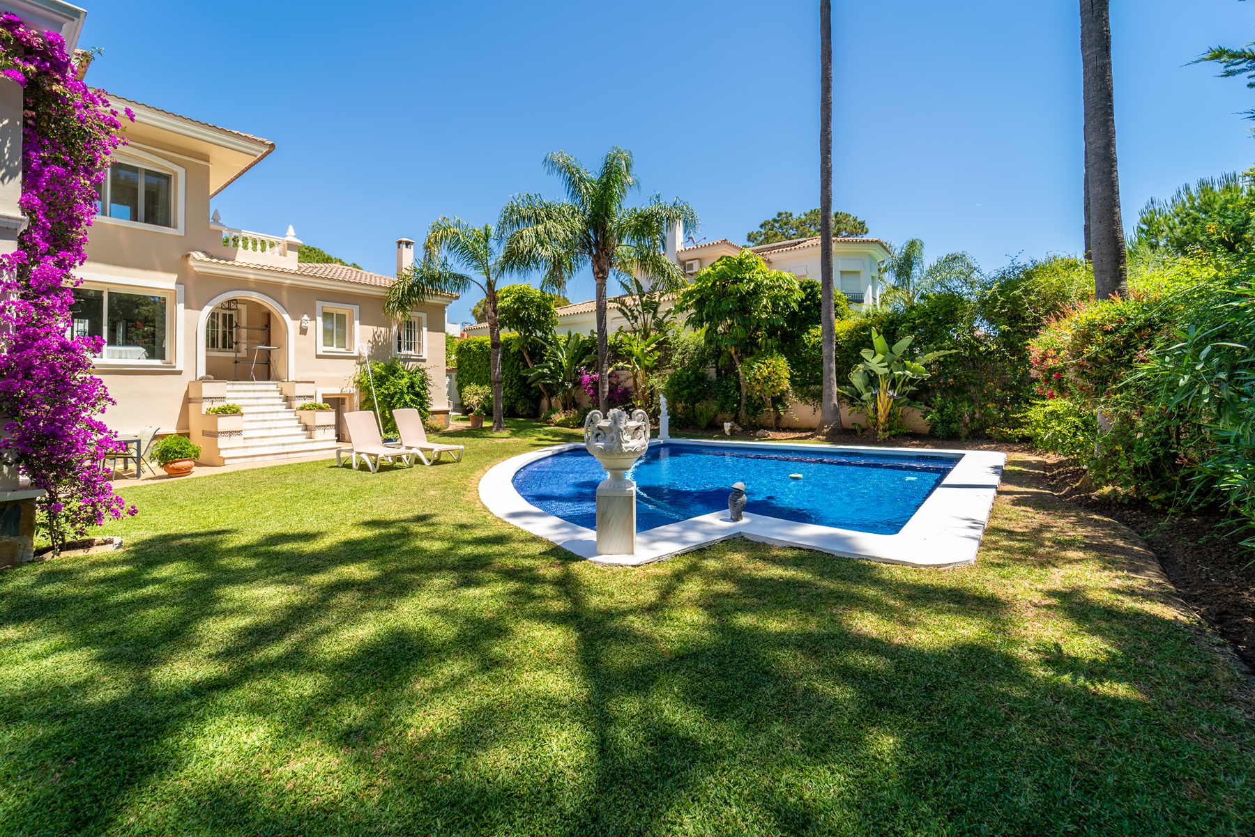  Beachside villa in El Presidente, Estepona - 物件實景
