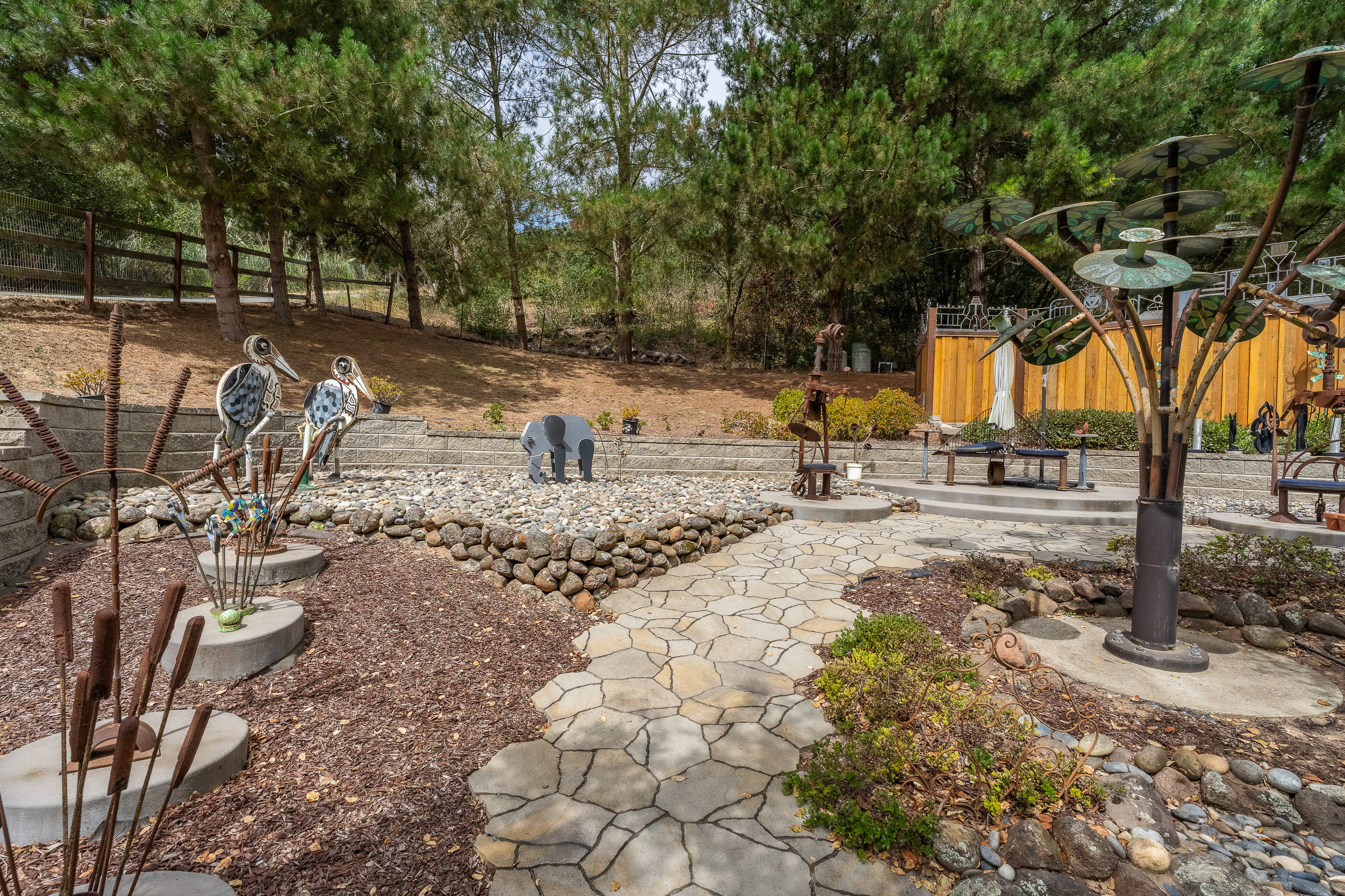  7310 Timeview Way - 物件實景