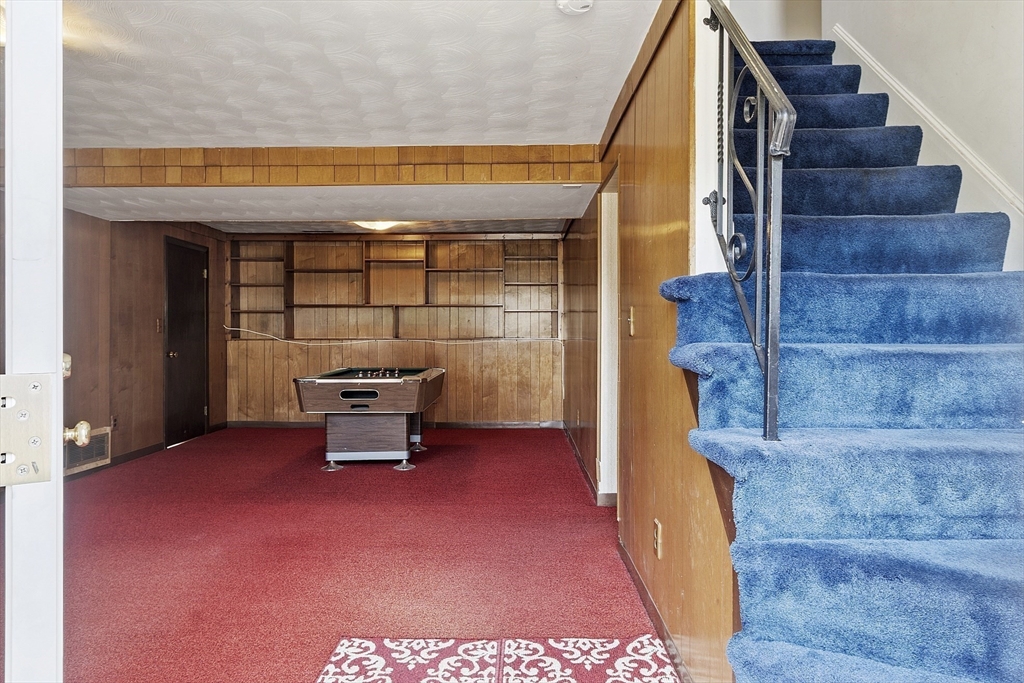 Peabody, Massachusetts, 01960, United States, 4 Bedrooms Bedrooms, ,2 BathroomsBathrooms,Residential,For Sale,1939511