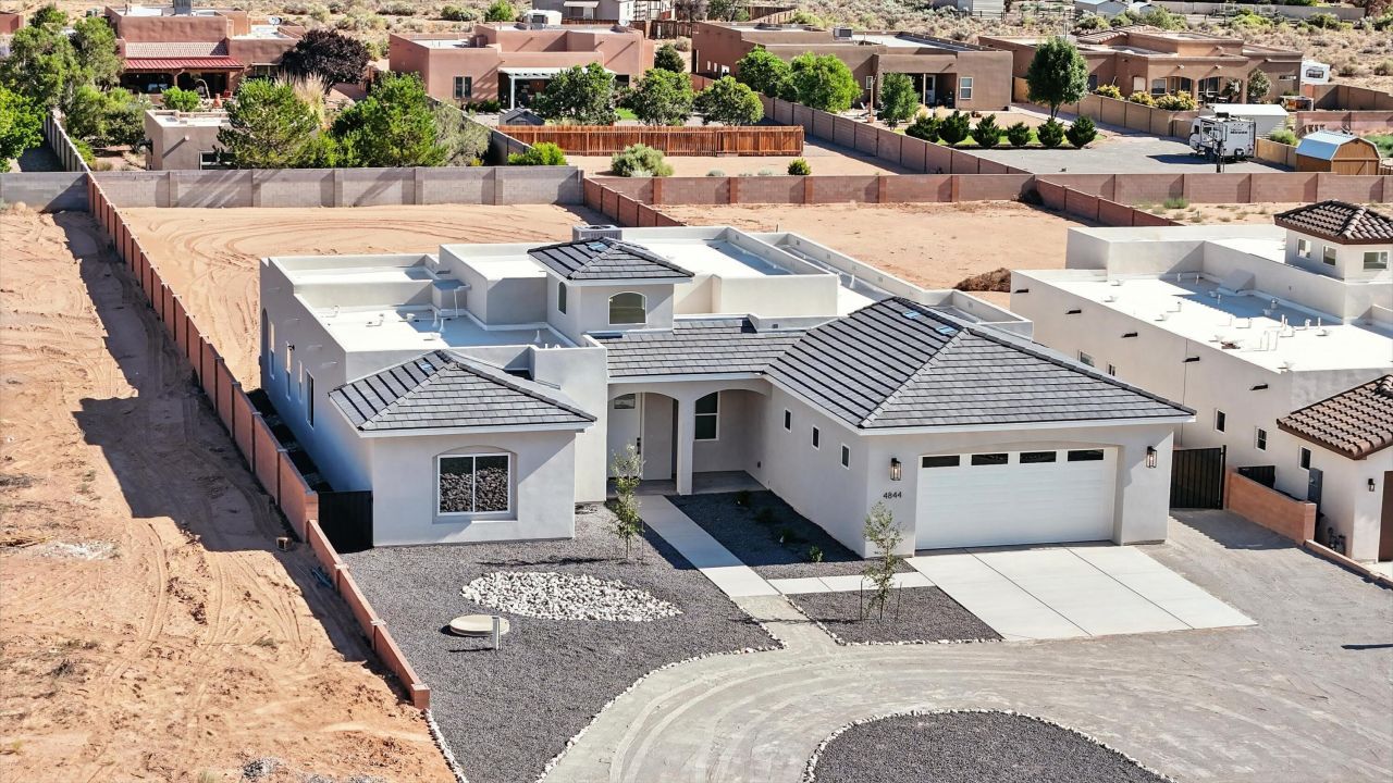 Rio Rancho, New Mexico, 87144, United States, 4 Bedrooms Bedrooms, ,3 BathroomsBathrooms,Residential,For Sale,1918026