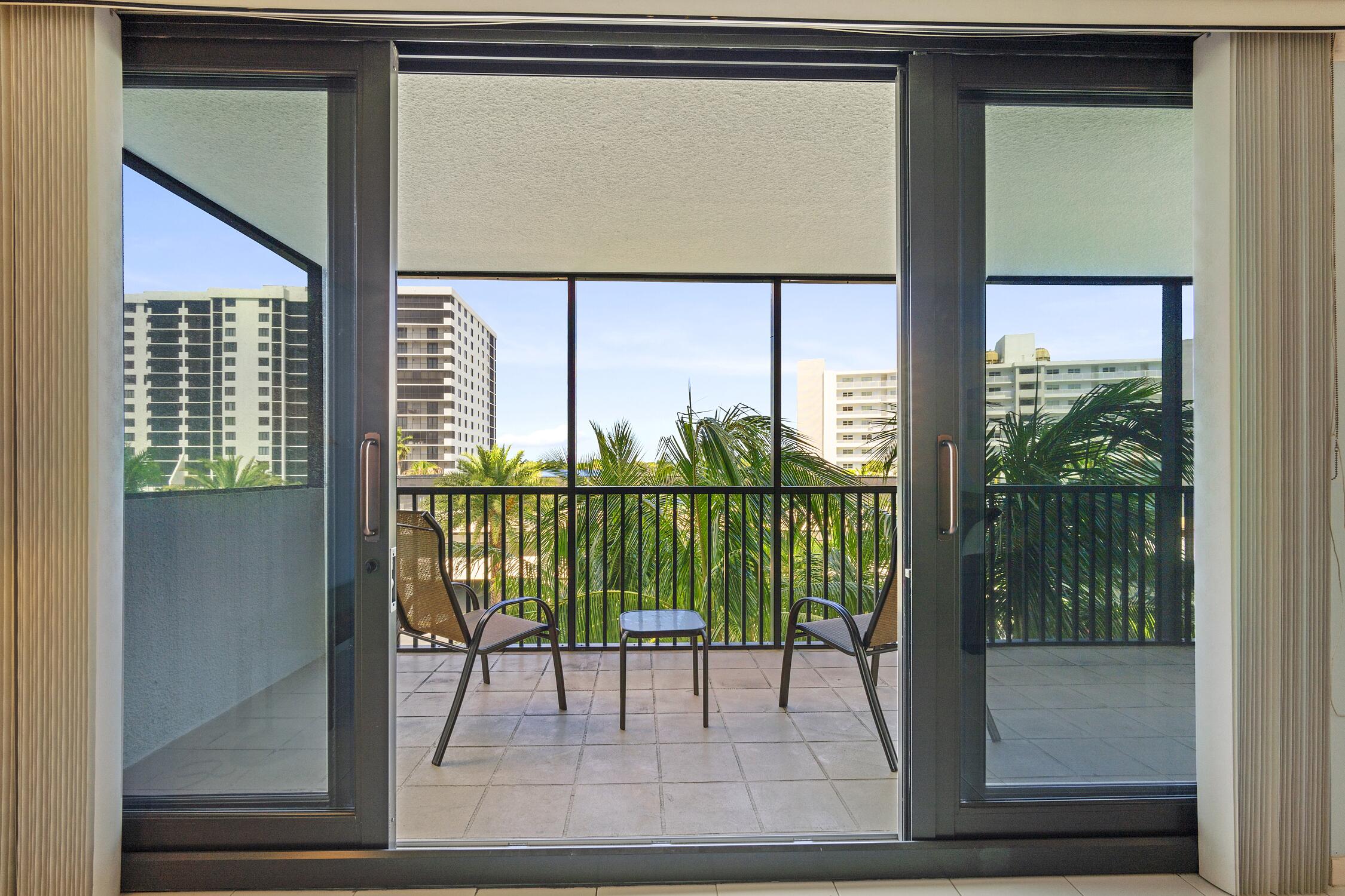 Highland Beach, Florida, 33487, United States, 2 Bedrooms Bedrooms, ,2 BathroomsBathrooms,Residential,For Sale,1827677