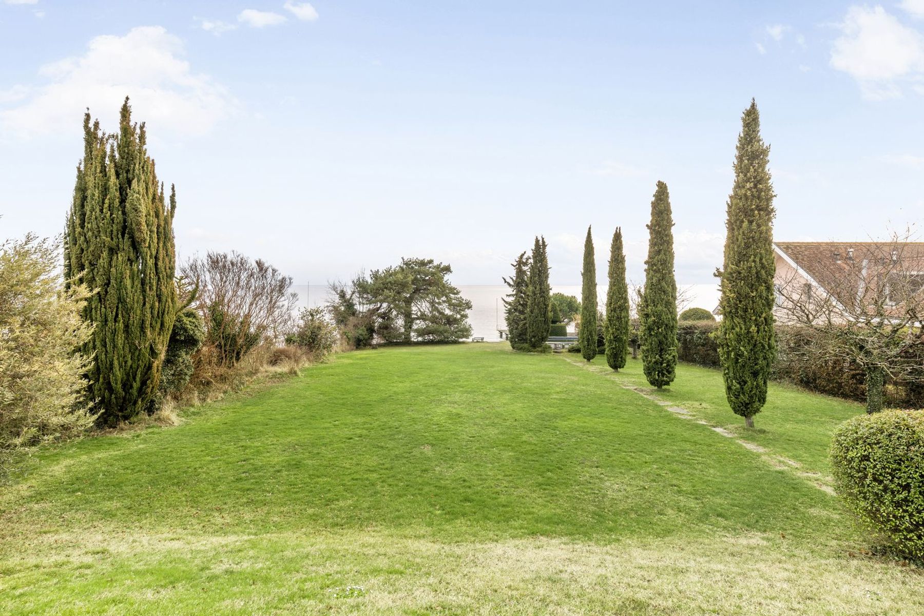  Magnificent waterfront plot in St-Prex - 物件實景