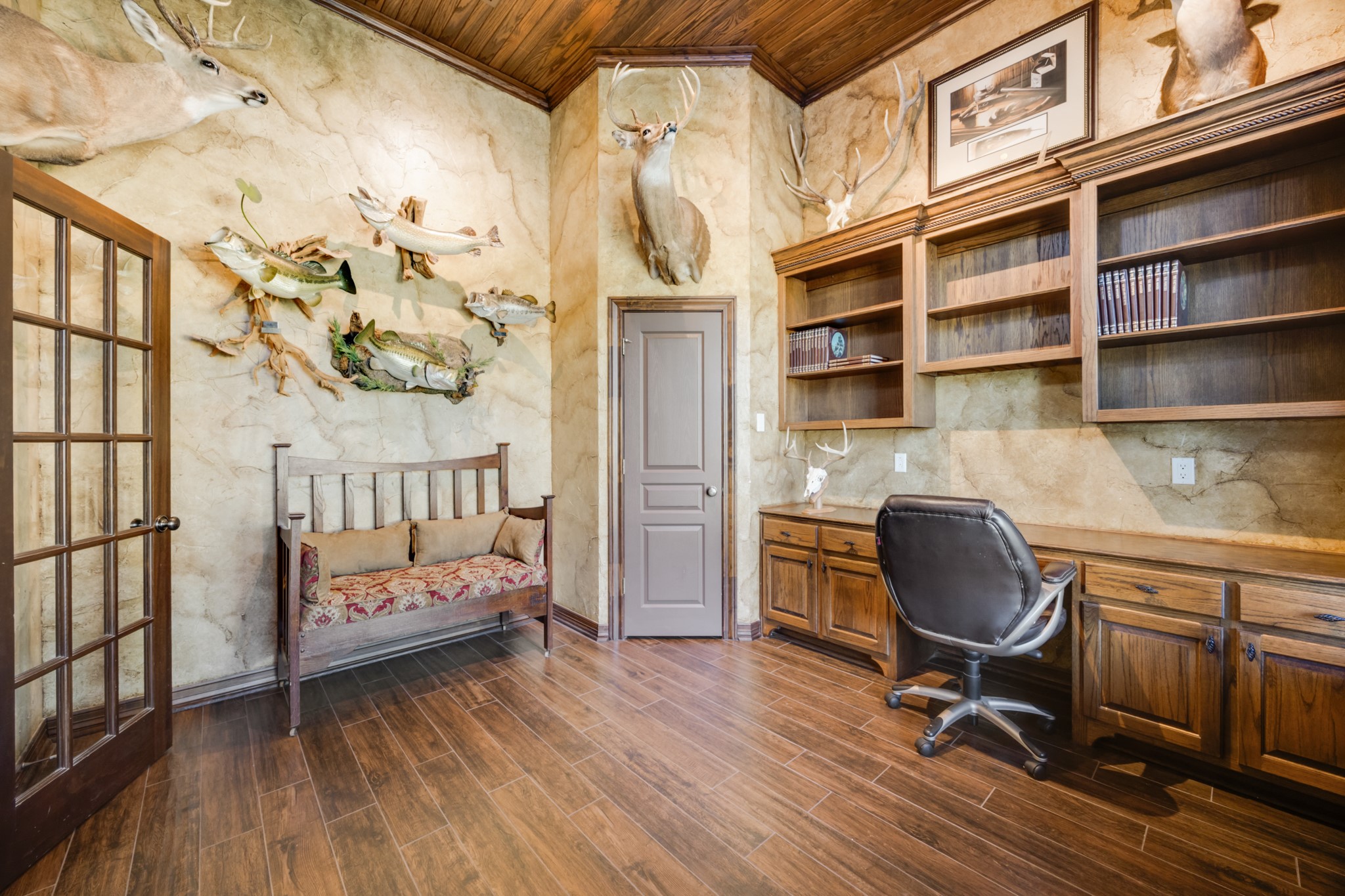 Midlothian, Texas, 76065, United States, 4 Bedrooms Bedrooms, ,3 BathroomsBathrooms,Residential,For Sale,1972696