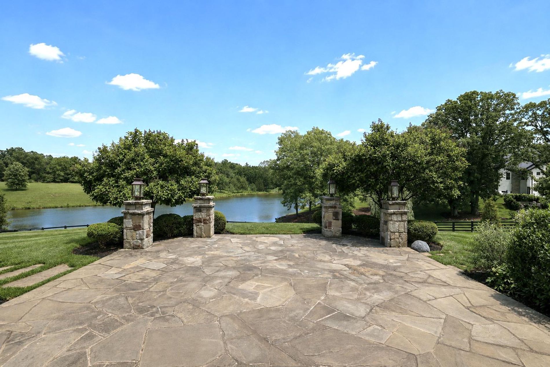  22786 Creighton Farms Drive, Leesburg, VA, 20175 - 物件實景