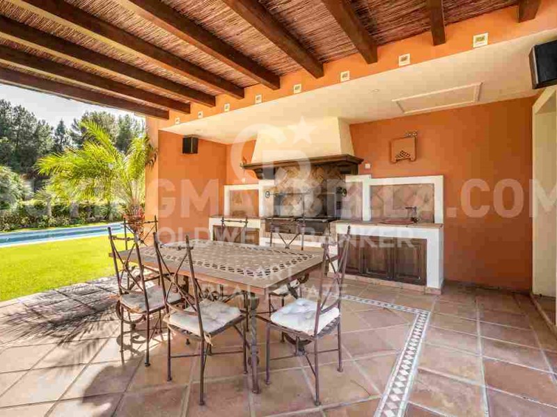 Marbella, Andalusia, ES, 5 Bedrooms Bedrooms, ,4 BathroomsBathrooms,Residential,For Sale,1804949