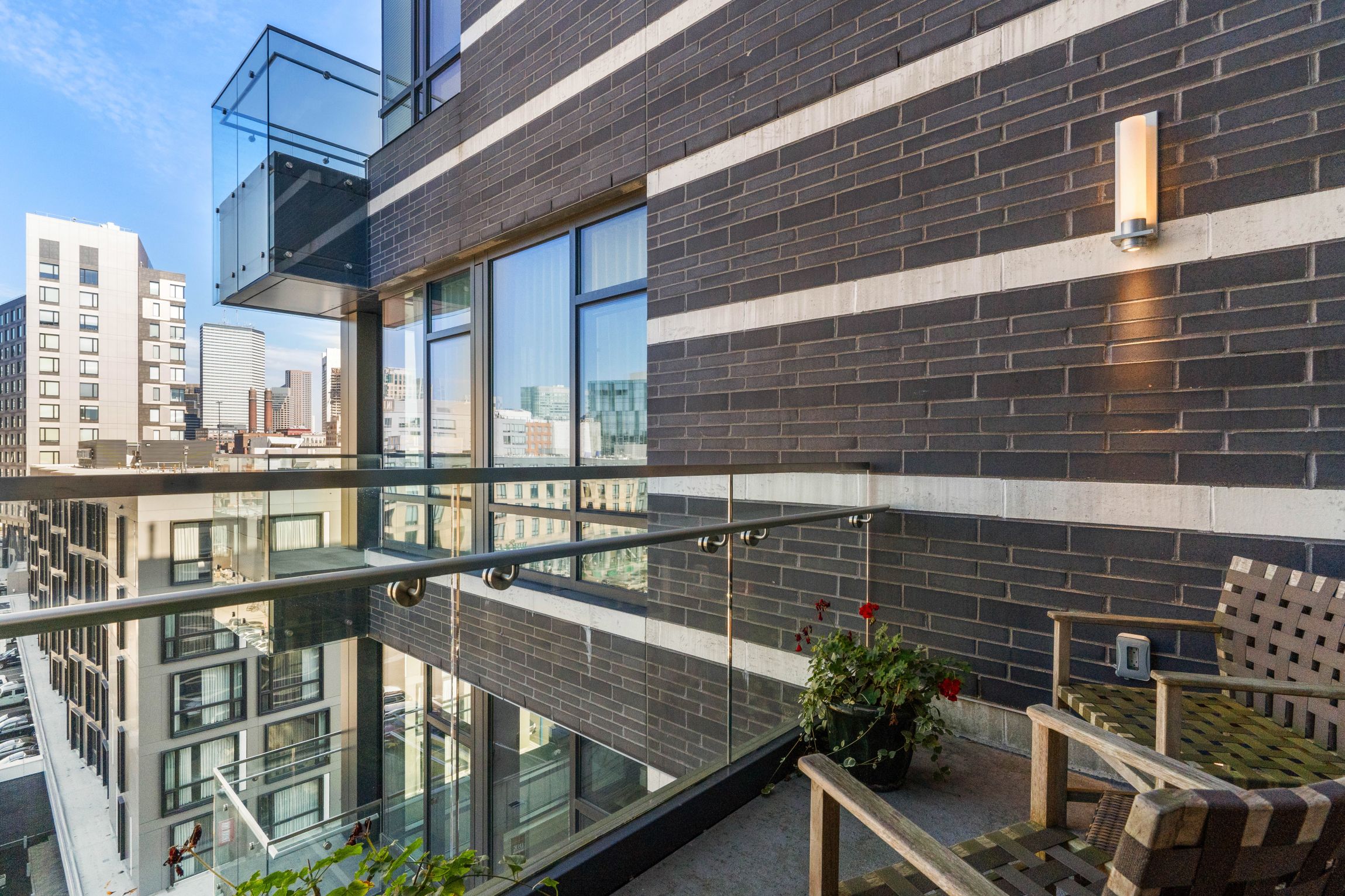  40 Traveler St, Boston, MA, 02118 - 物件實景