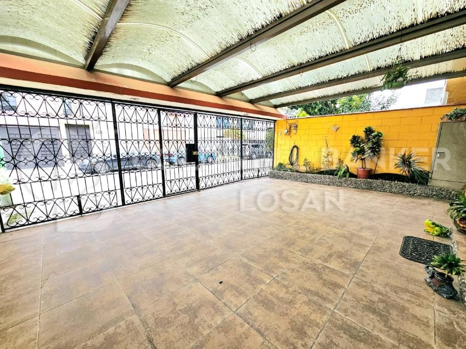 Hacienda de Malpaso, Naucalpan de Juárez, Estado de méxico, 53300, Mexico, 4 Bedrooms Bedrooms, ,3 BathroomsBathrooms,Residential,For Sale,Hacienda de Malpaso,1556666