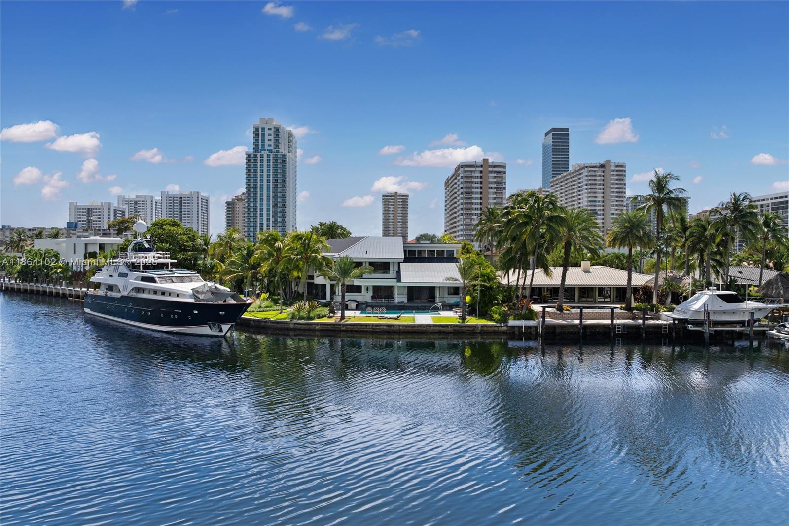 Hallandale Beach, Florida, 33009, United States, 4 Bedrooms Bedrooms, ,4 BathroomsBathrooms,Residential,For Sale,1940372