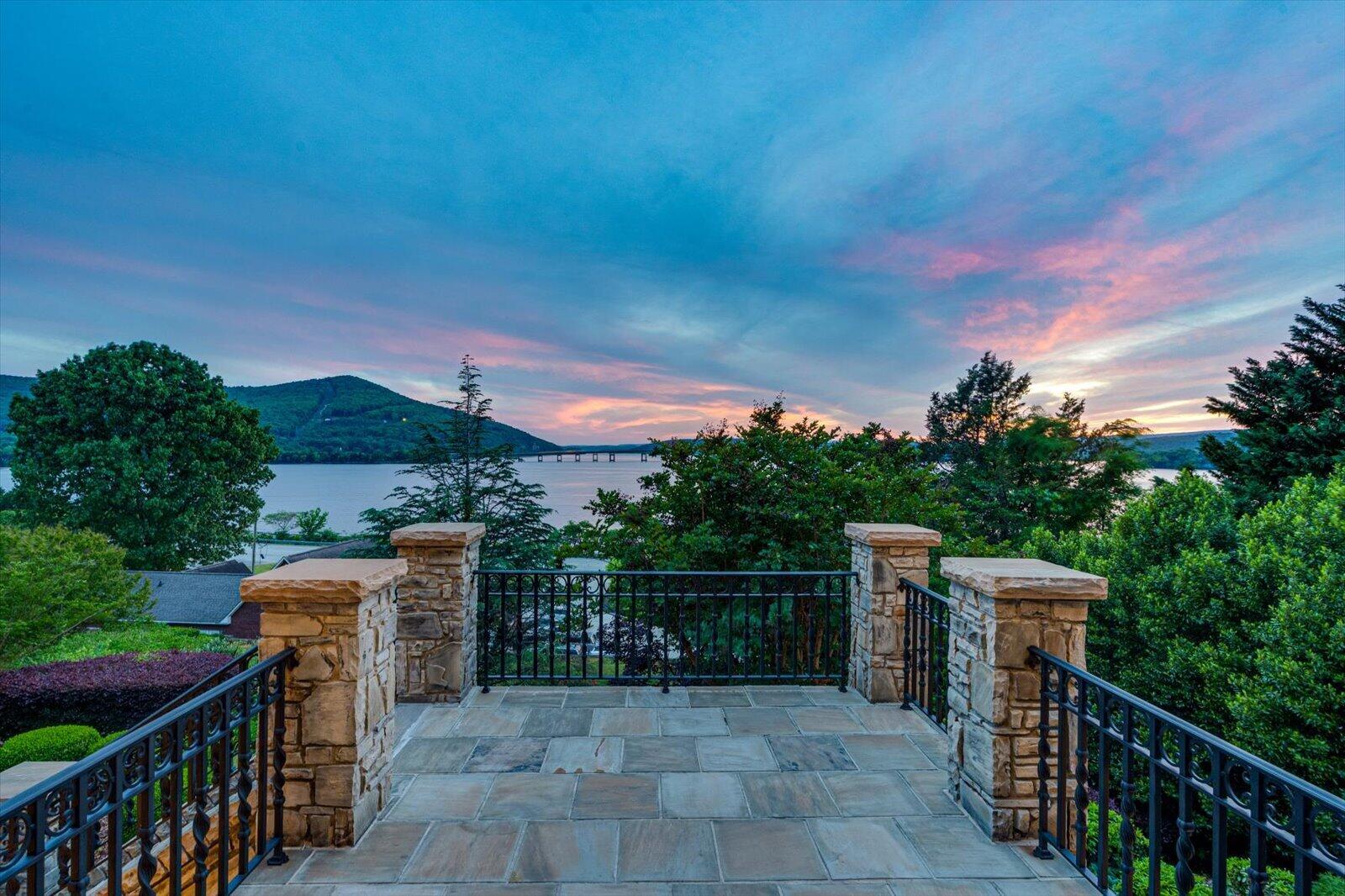 Guild, Tennessee, 37340, United States, 4 Bedrooms Bedrooms, ,5 BathroomsBathrooms,Residential,For Sale,2040612