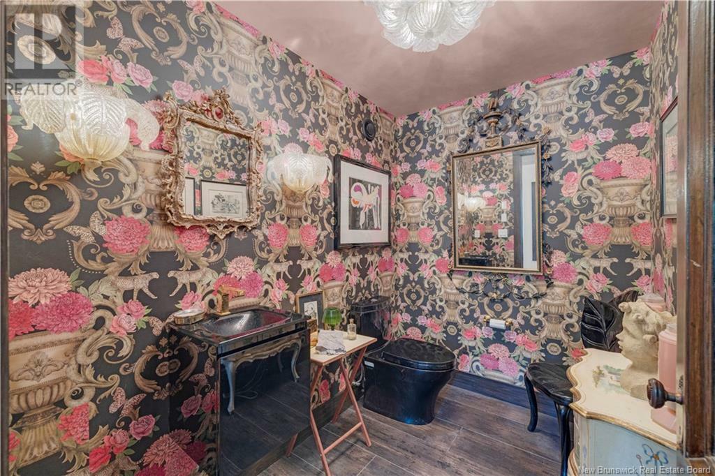 SAINT ANDREWS, New Brunswick, E5B 2L4, CA, 5 Bedrooms Bedrooms, ,3 BathroomsBathrooms,Residential,For Sale,1874373
